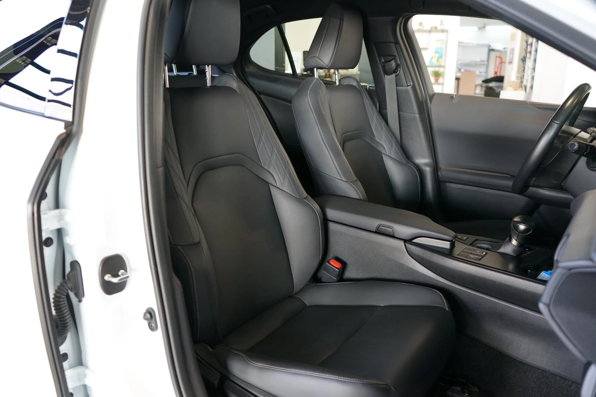 Hoofdafbeelding Lexus UX