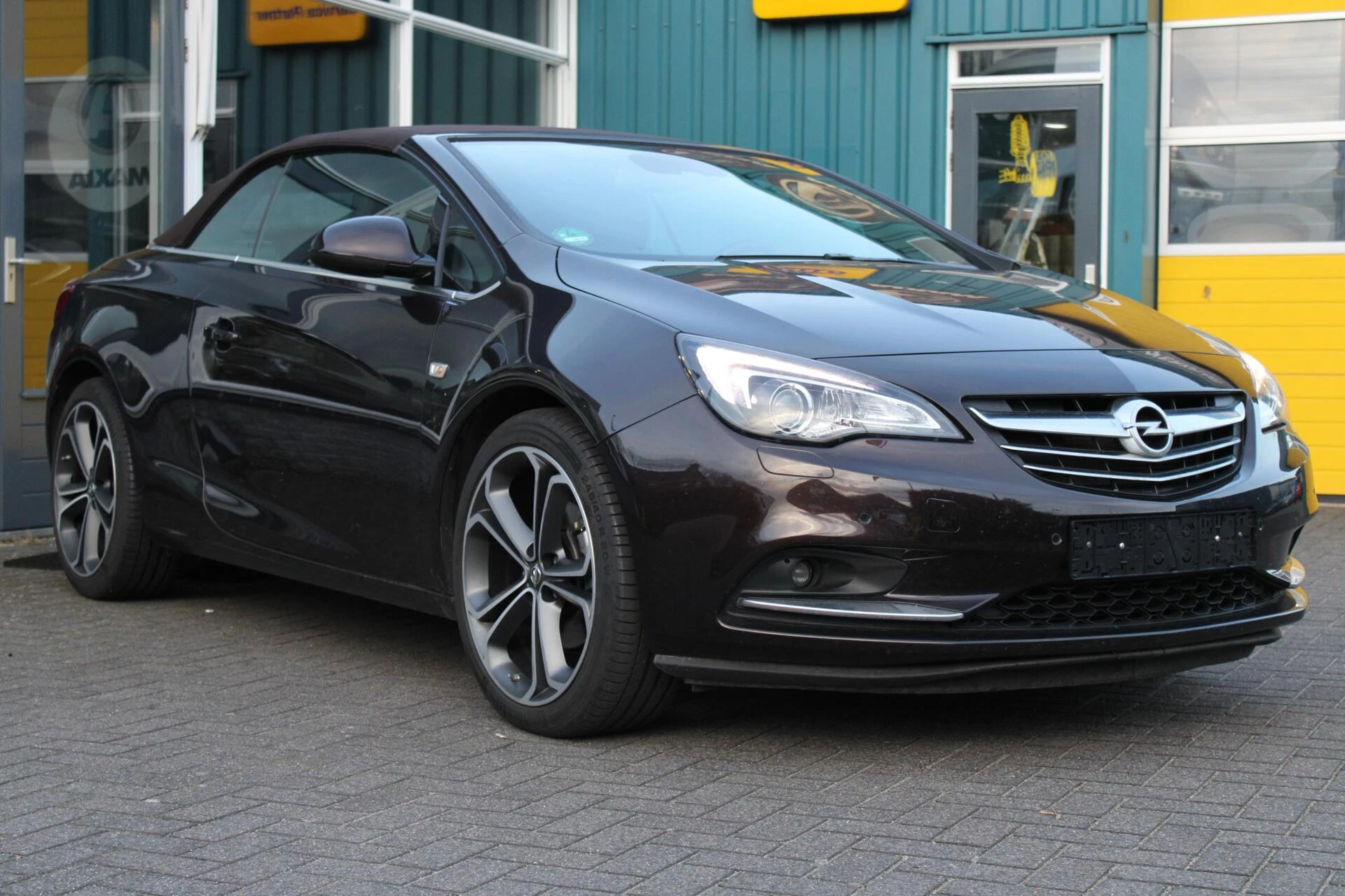 Hoofdafbeelding Opel Cascada
