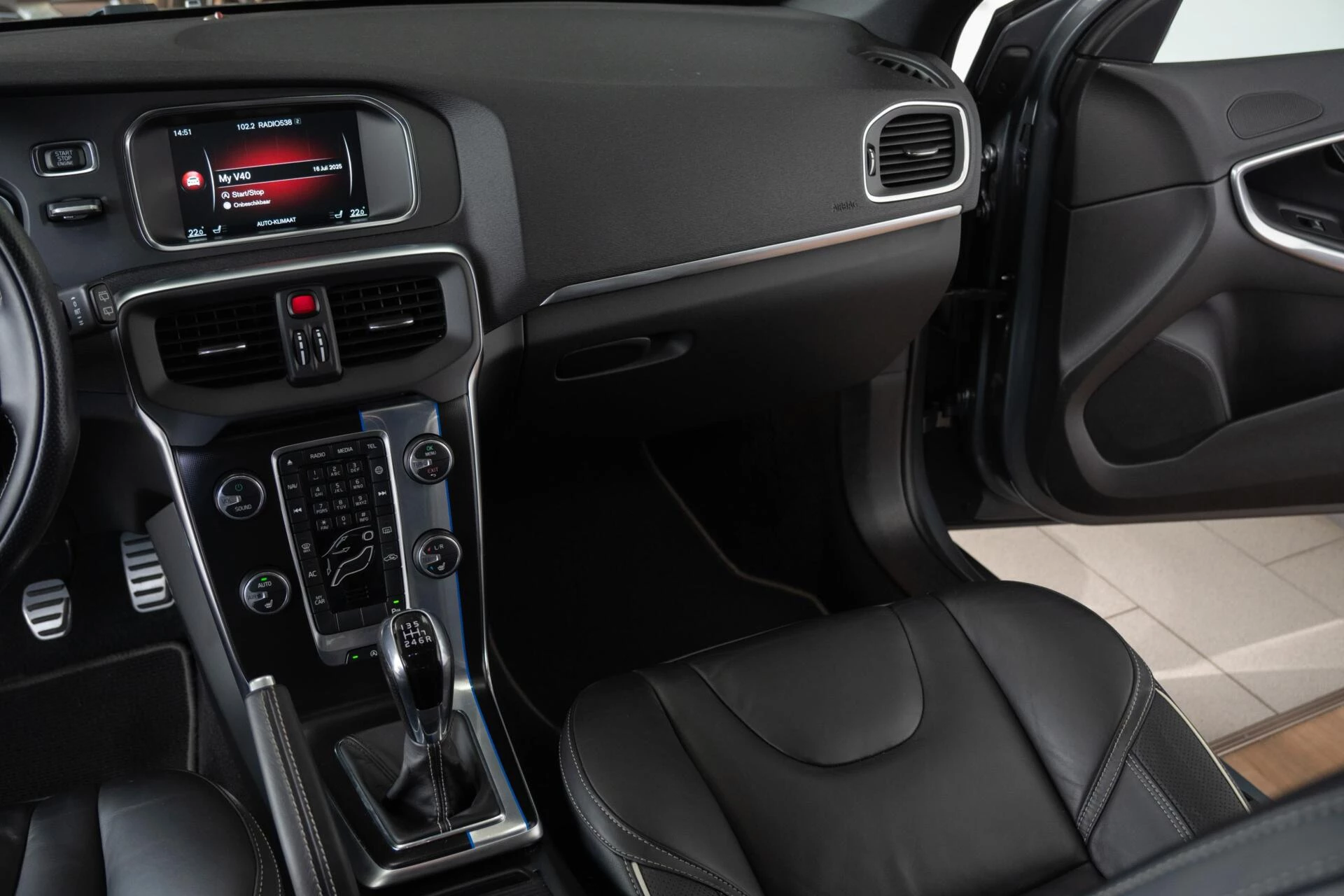 Hoofdafbeelding Volvo V40