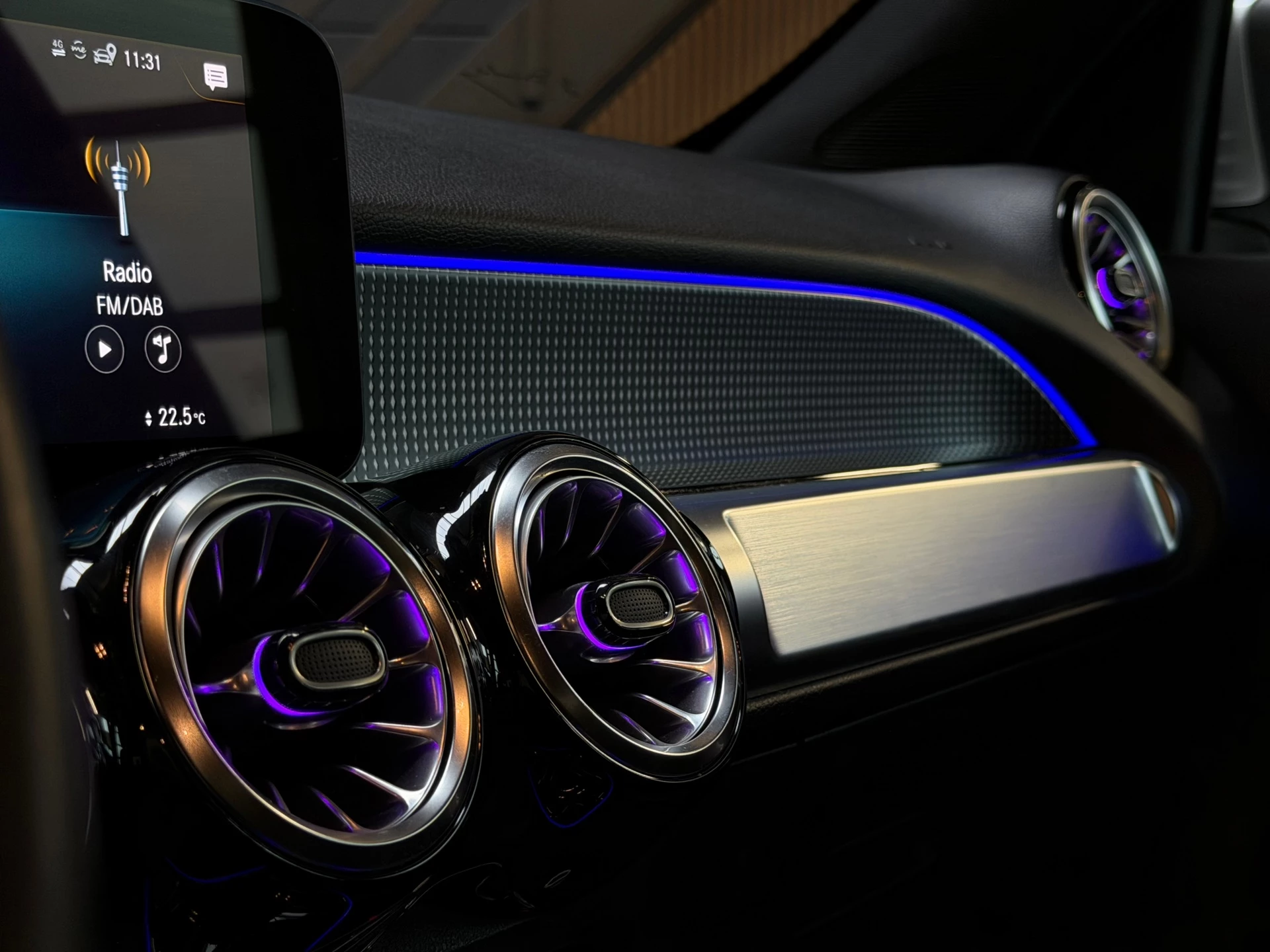 Hoofdafbeelding Mercedes-Benz EQB