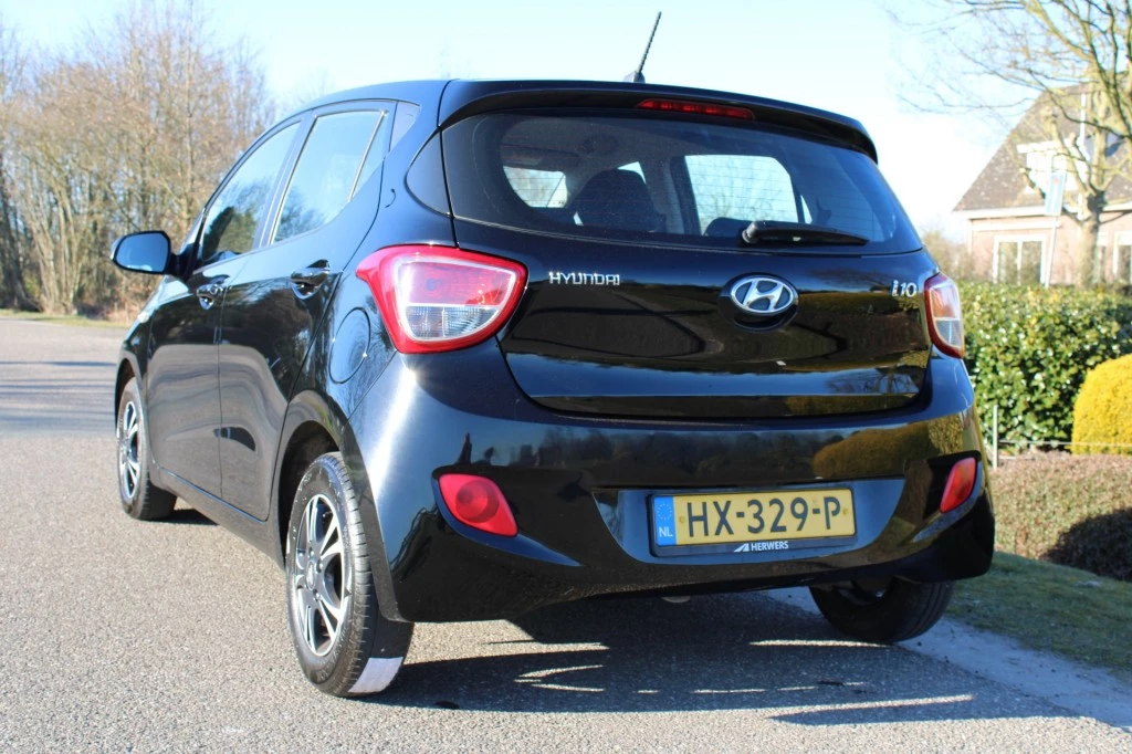 Hoofdafbeelding Hyundai i10