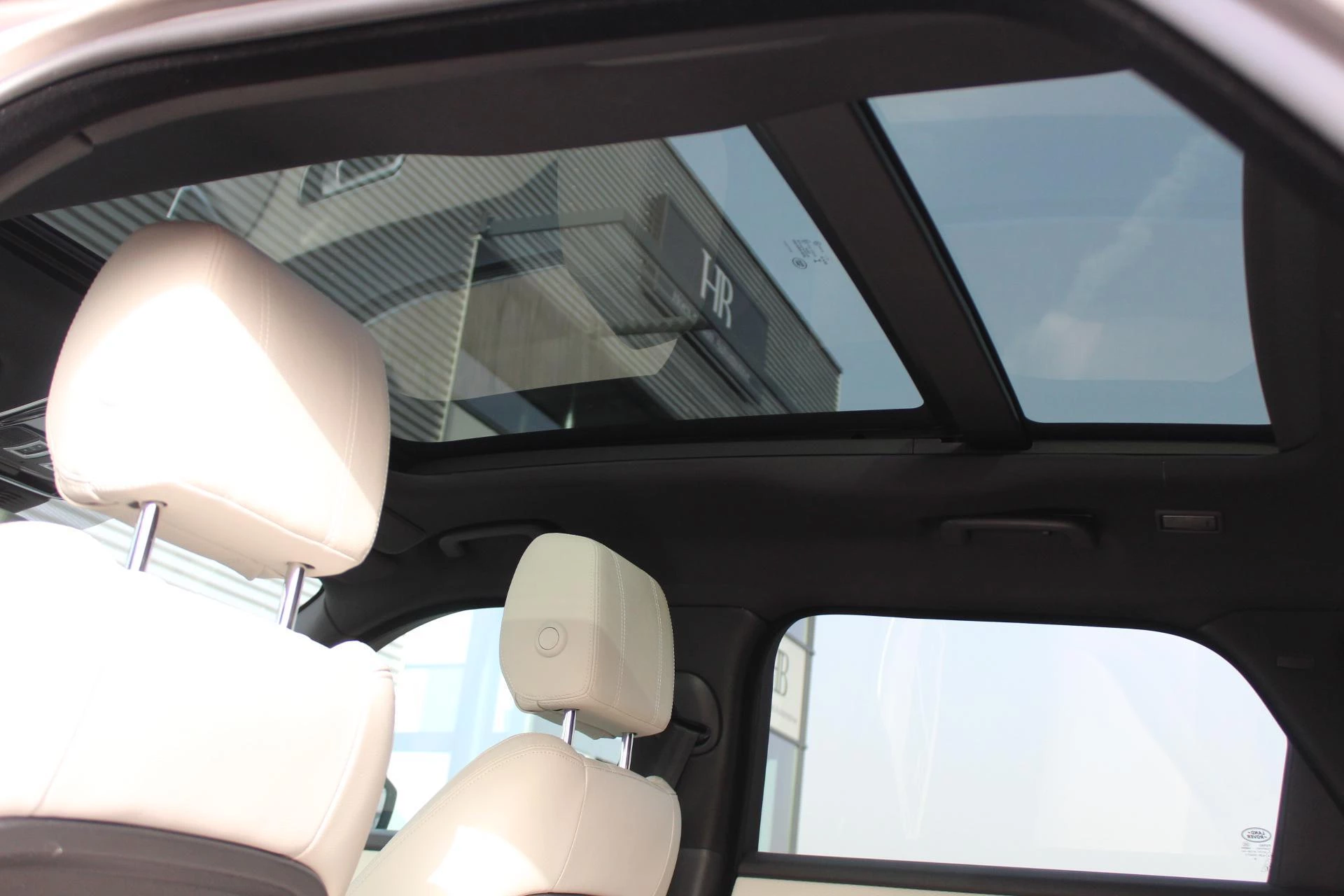 Hoofdafbeelding Land Rover Range Rover Velar