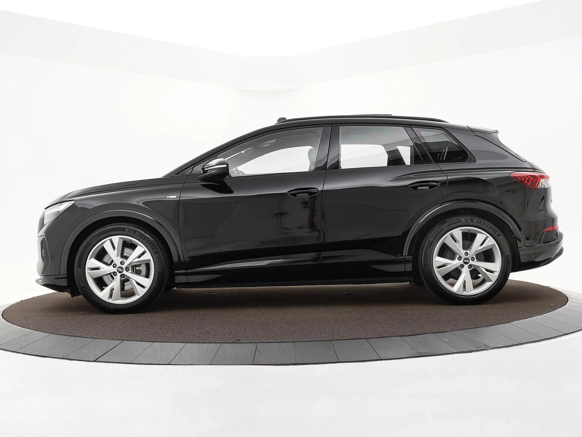 Hoofdafbeelding Audi Q4 e-tron