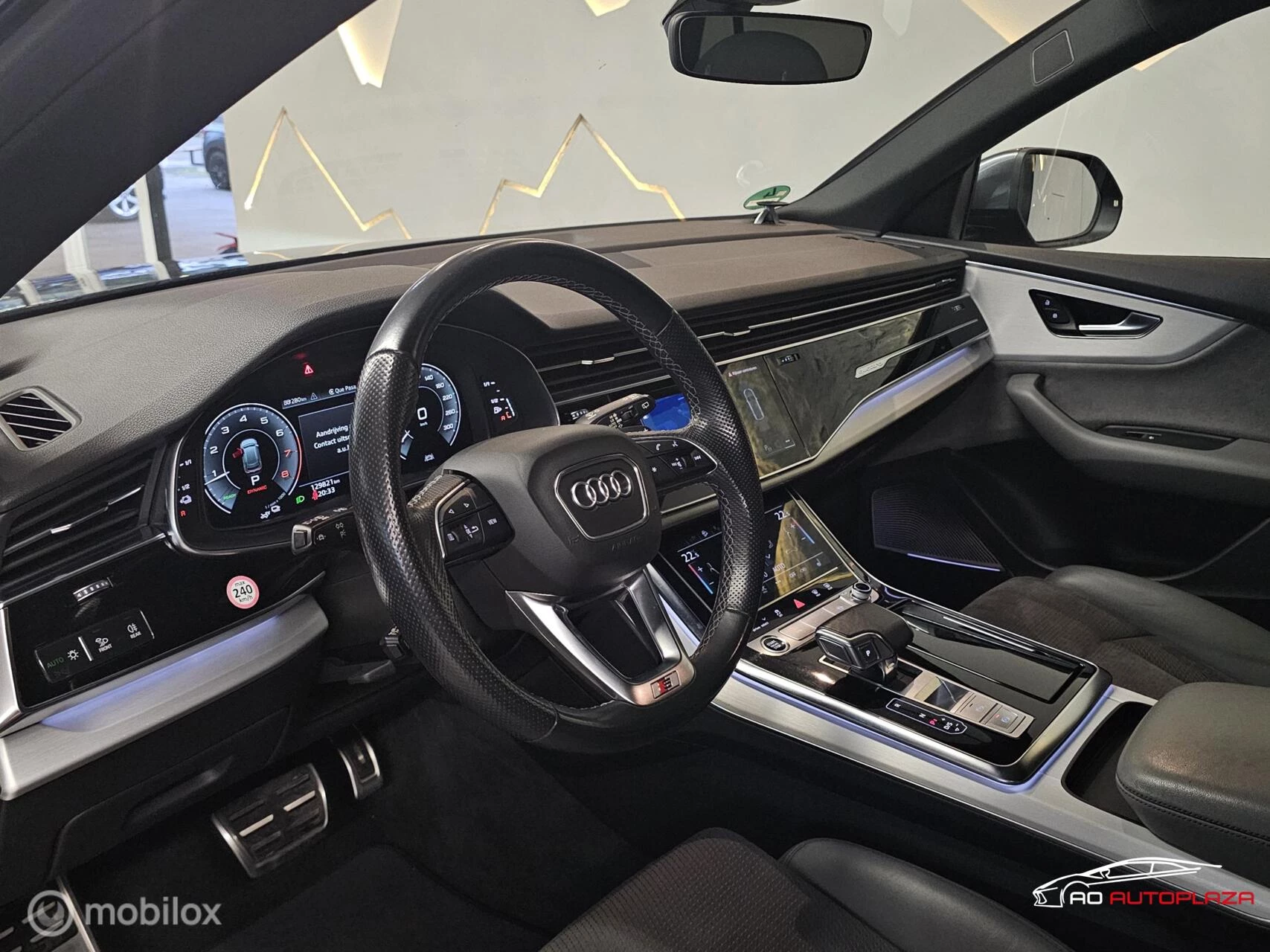 Hoofdafbeelding Audi Q8
