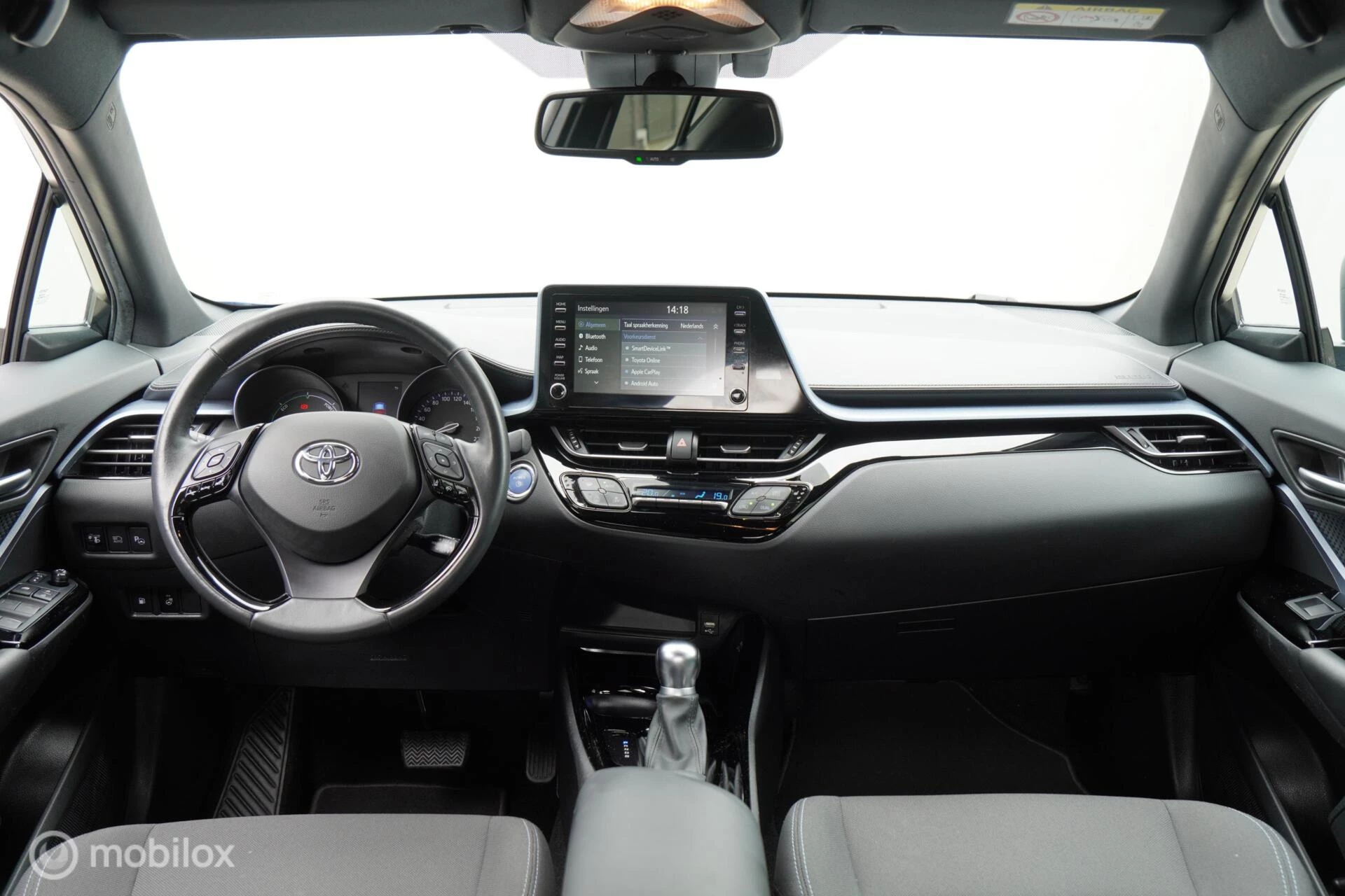 Hoofdafbeelding Toyota C-HR