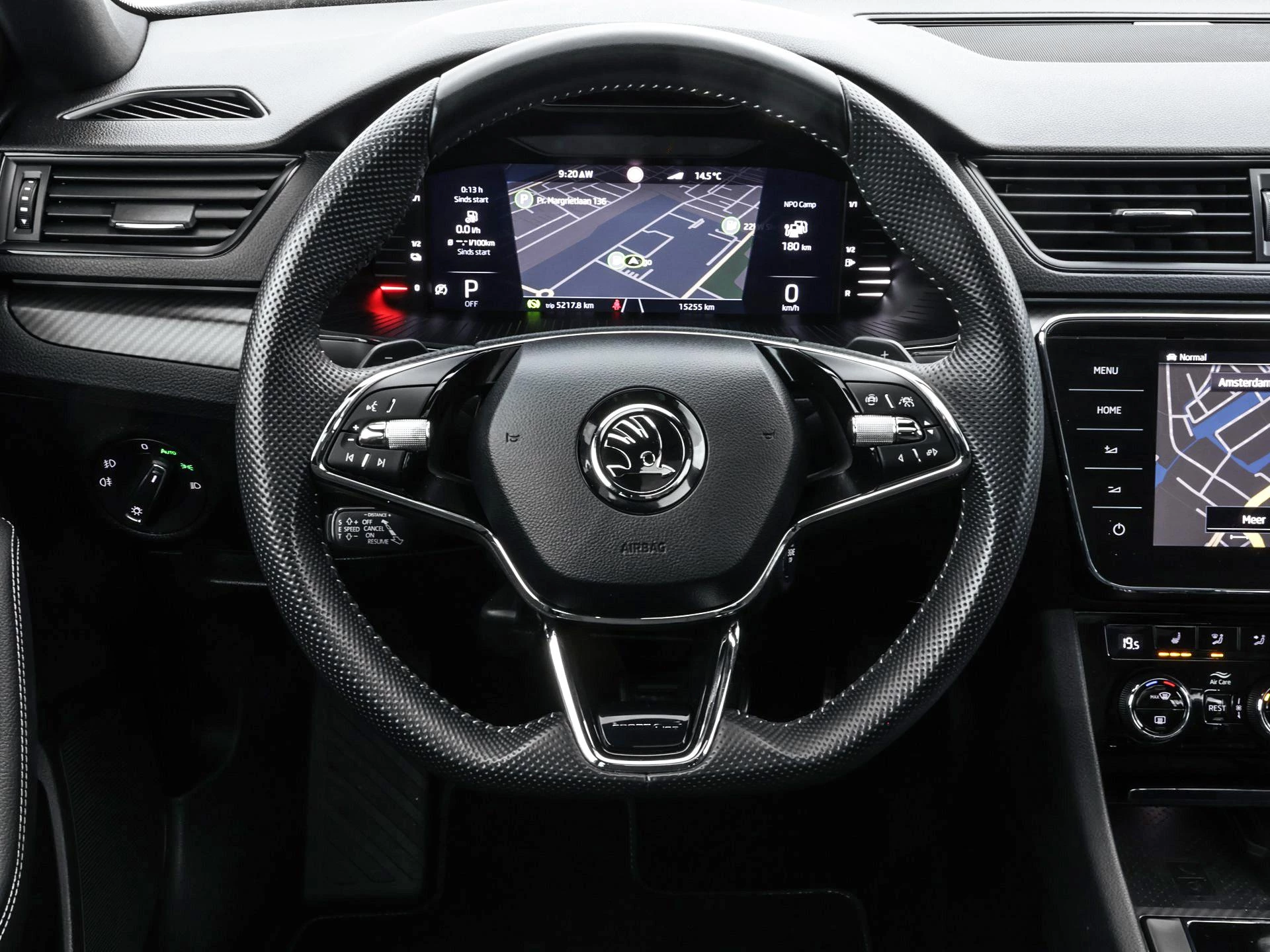 Hoofdafbeelding Škoda Superb