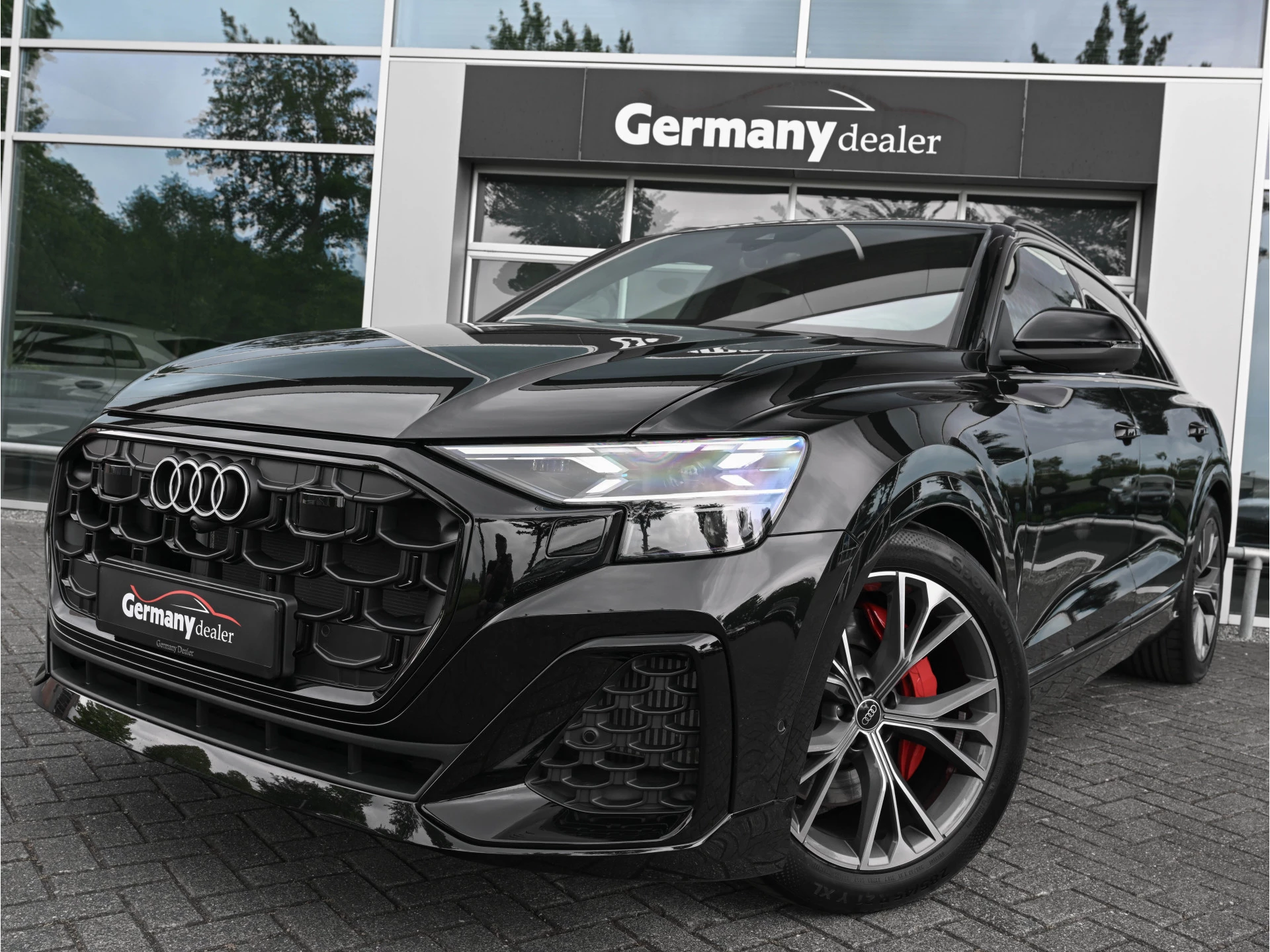 Hoofdafbeelding Audi Q8