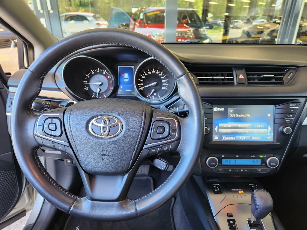Hoofdafbeelding Toyota Avensis