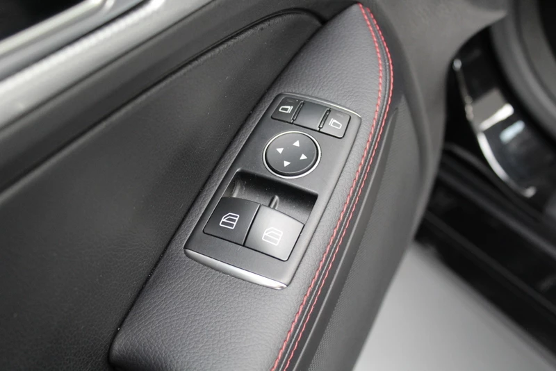 Hoofdafbeelding Mercedes-Benz SLC