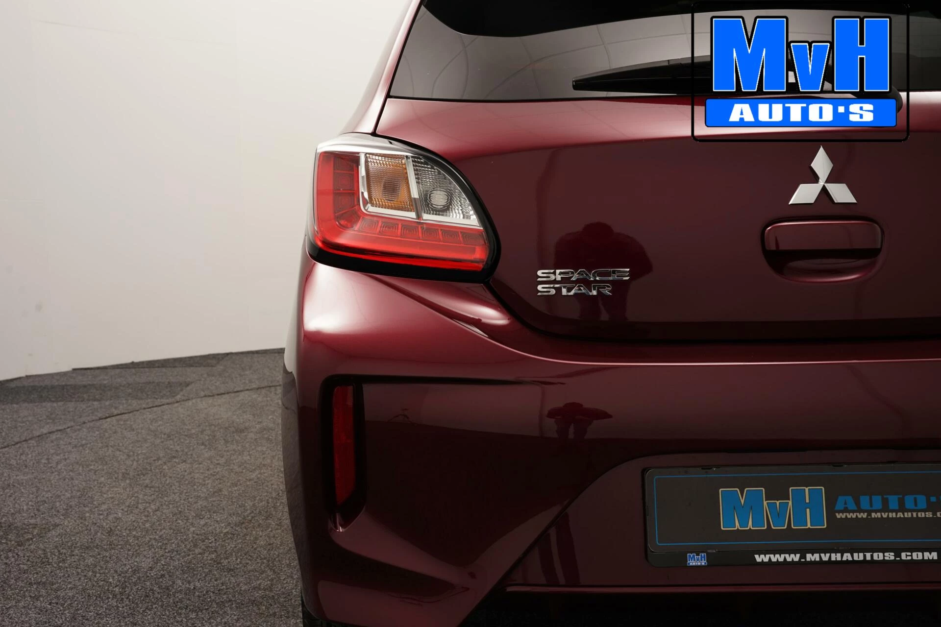 Hoofdafbeelding Mitsubishi Space Star