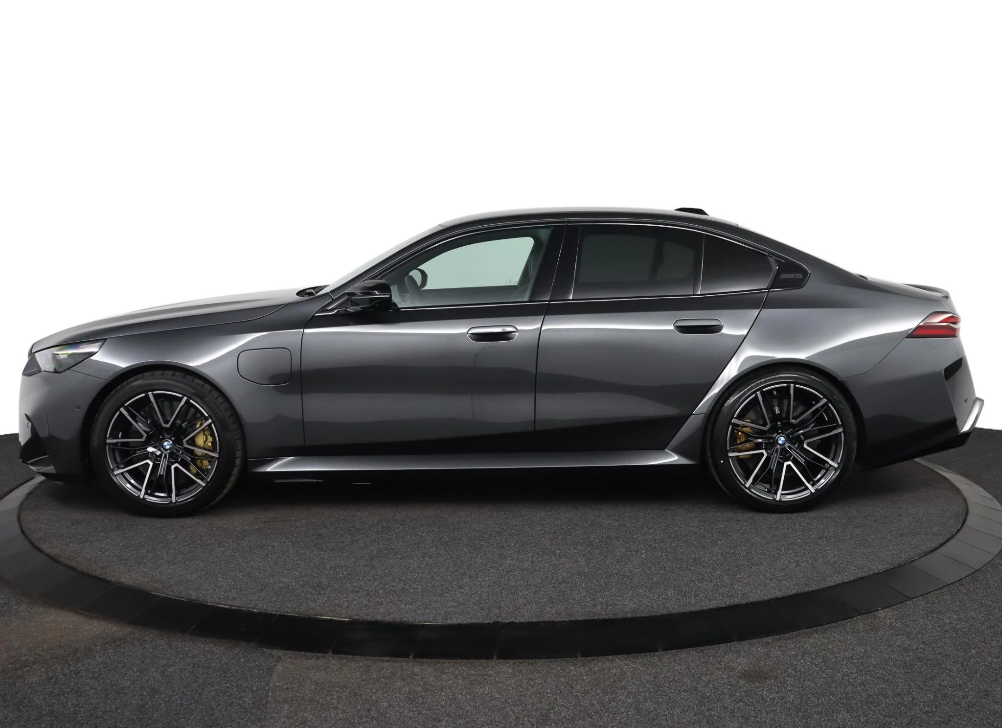 Hoofdafbeelding BMW M5