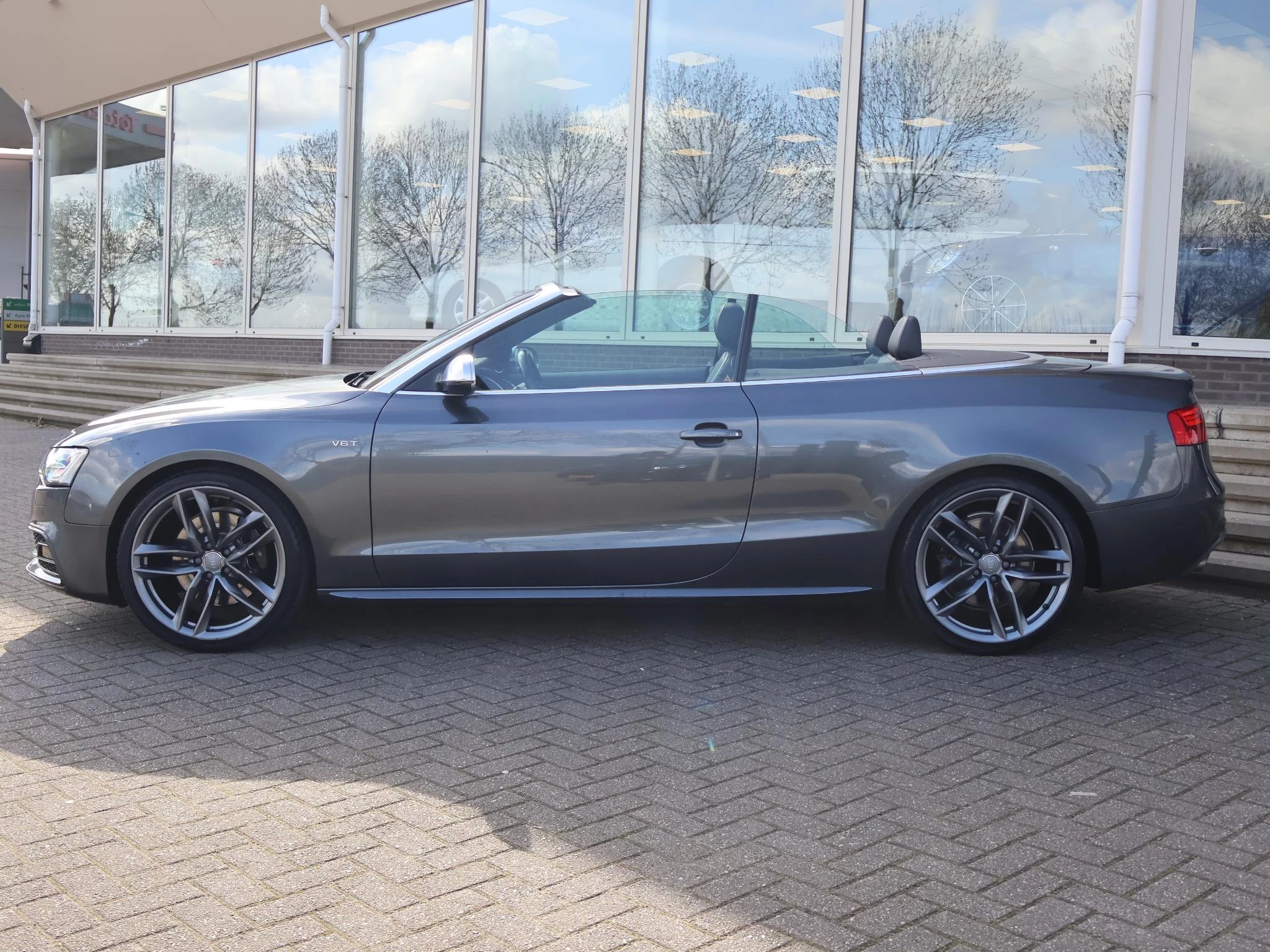 Hoofdafbeelding Audi S5
