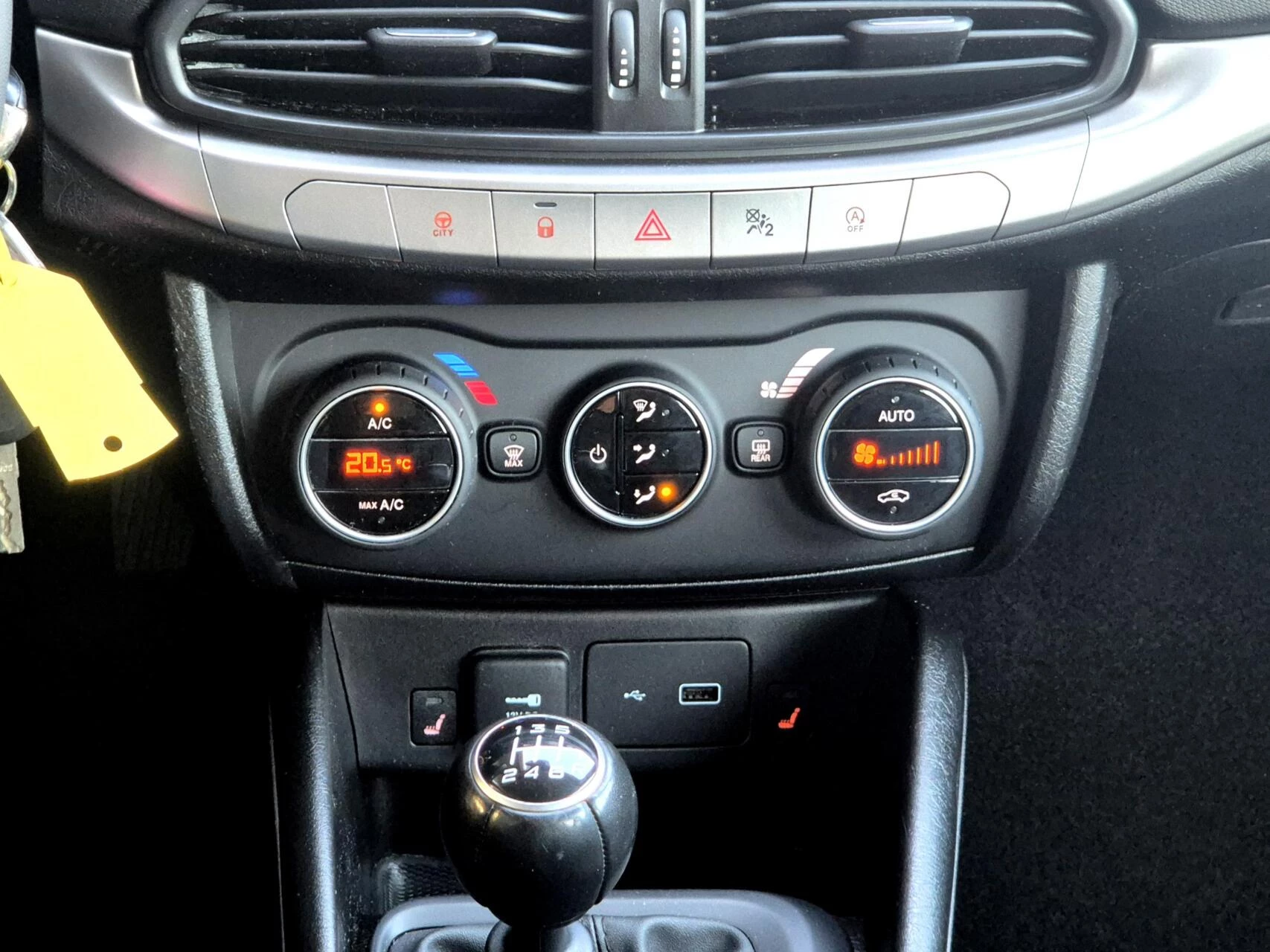 Hoofdafbeelding Fiat Tipo