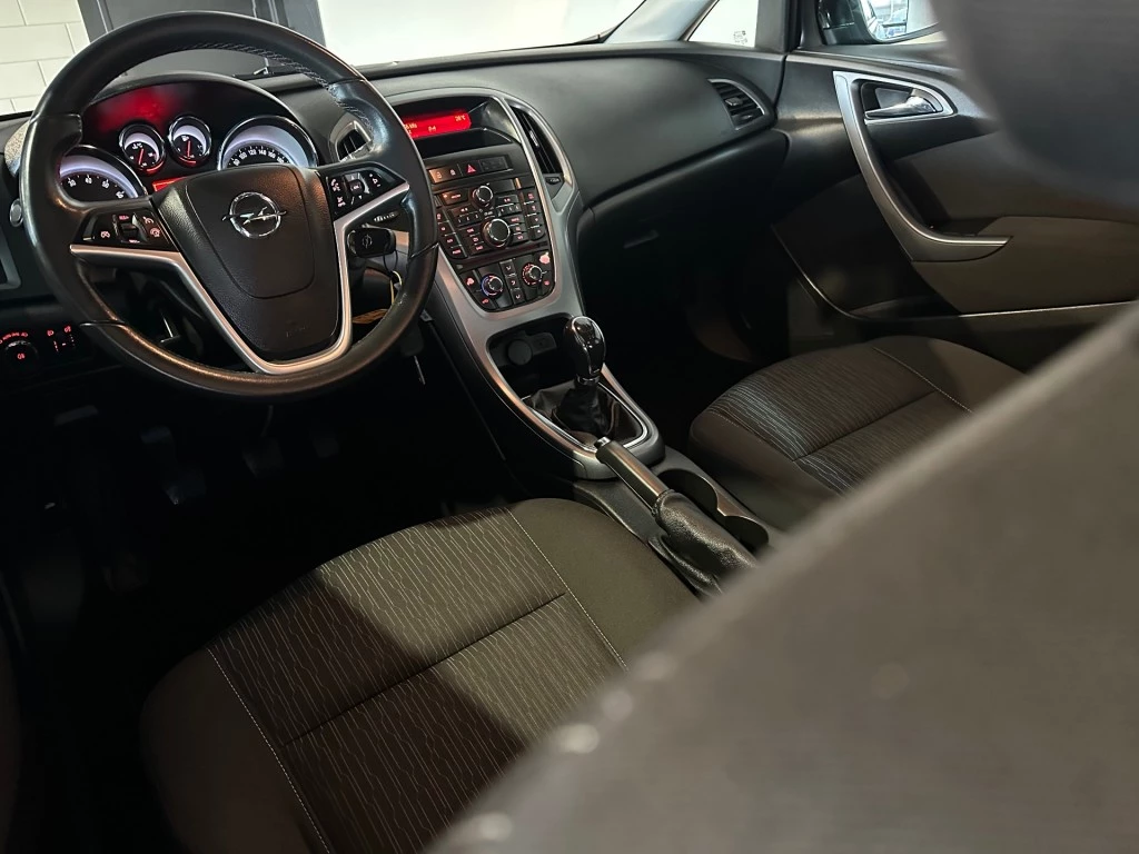 Hoofdafbeelding Opel Astra