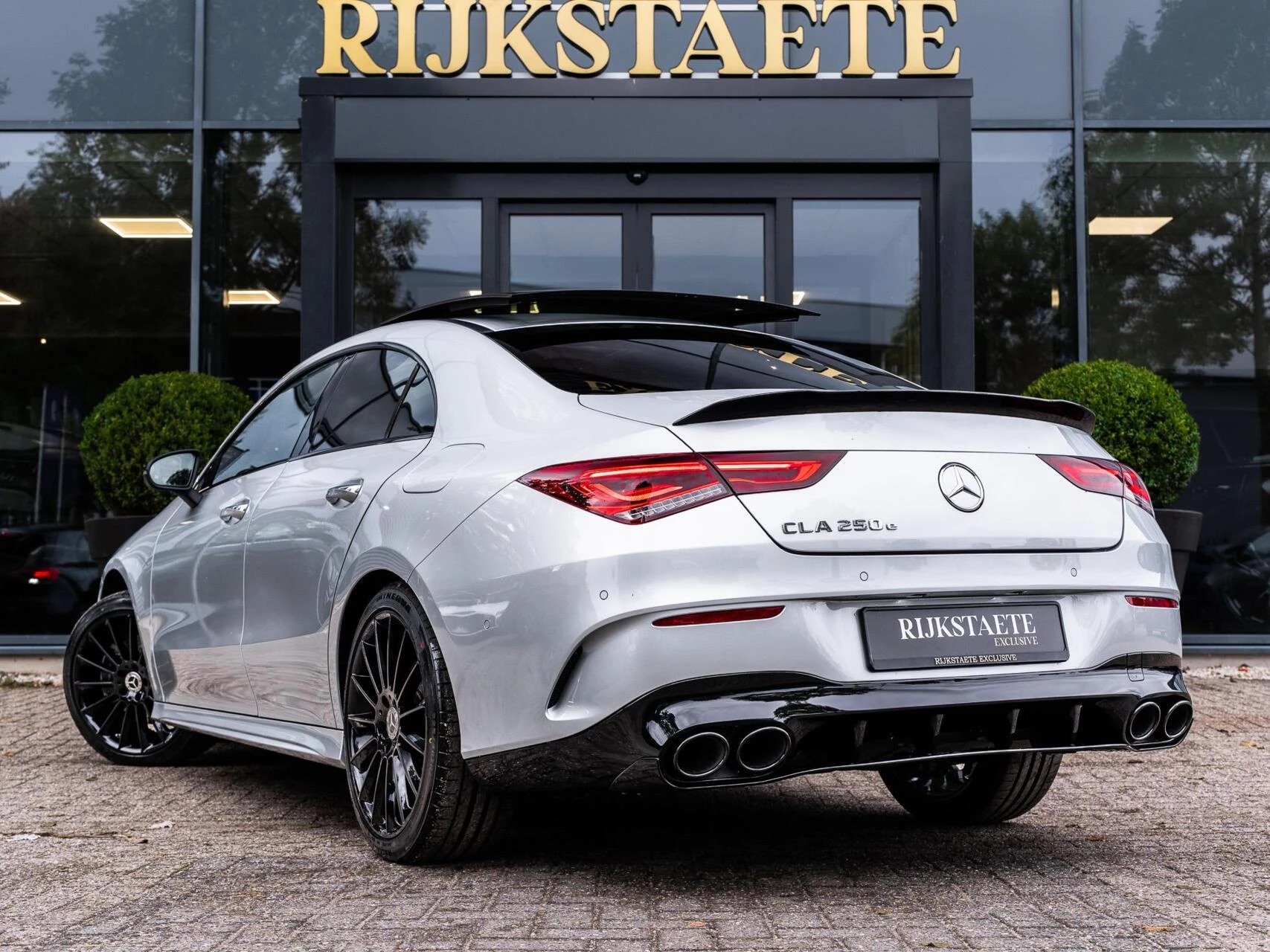 Hoofdafbeelding Mercedes-Benz CLA