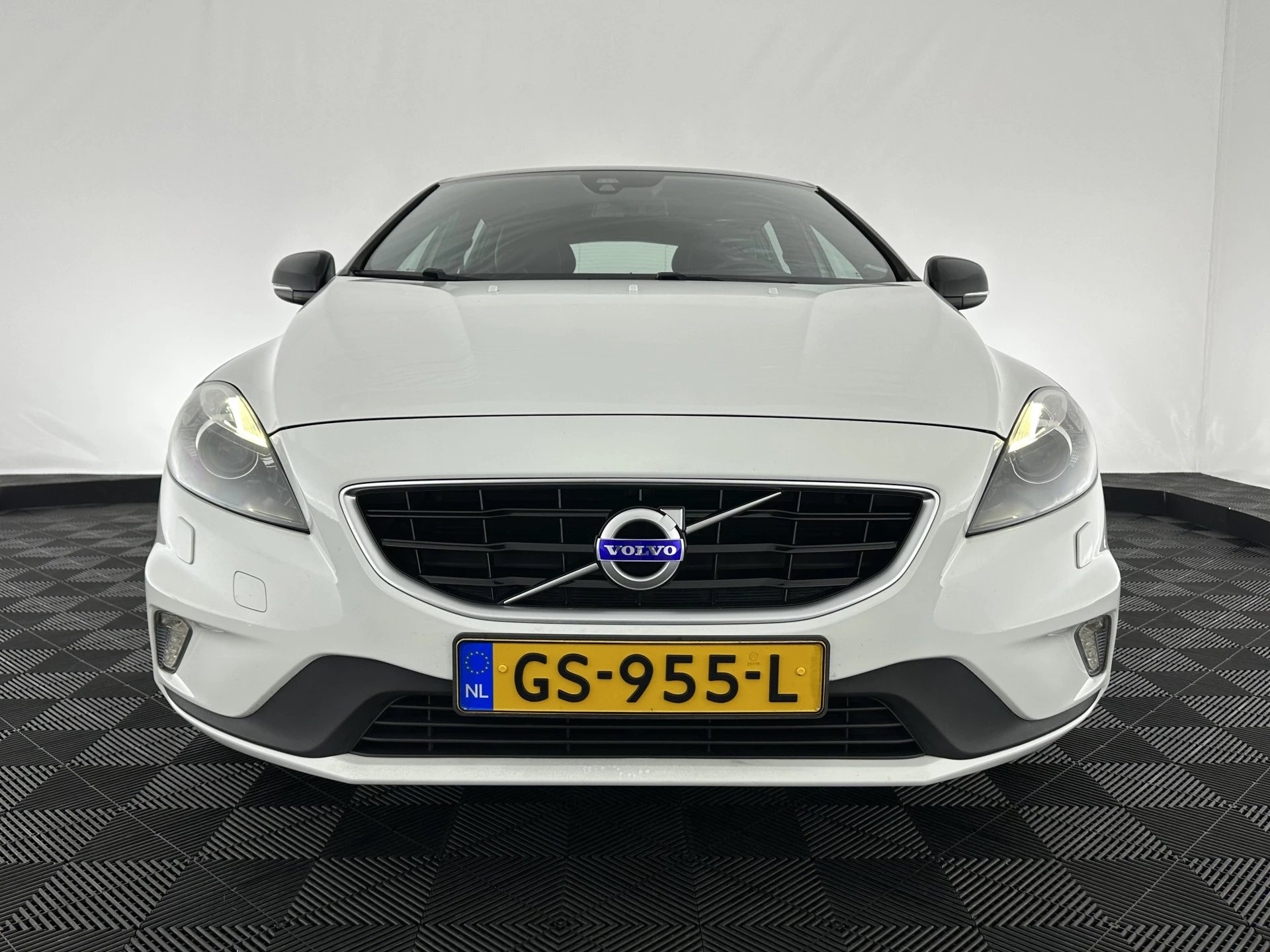 Hoofdafbeelding Volvo V40