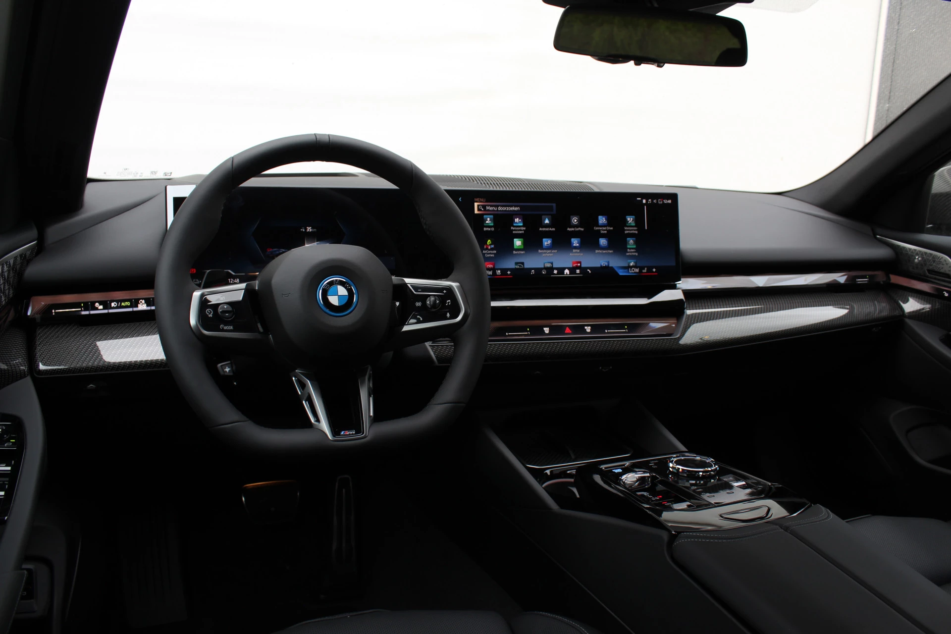 Hoofdafbeelding BMW i5