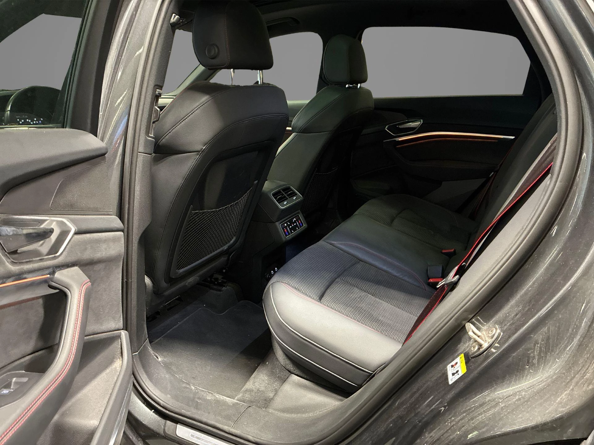 Hoofdafbeelding Audi Q8 Sportback e-tron