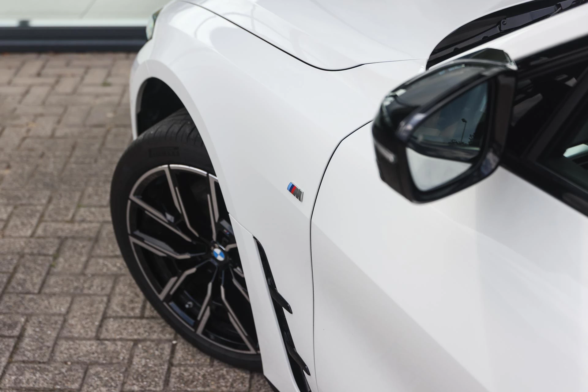Hoofdafbeelding BMW i4