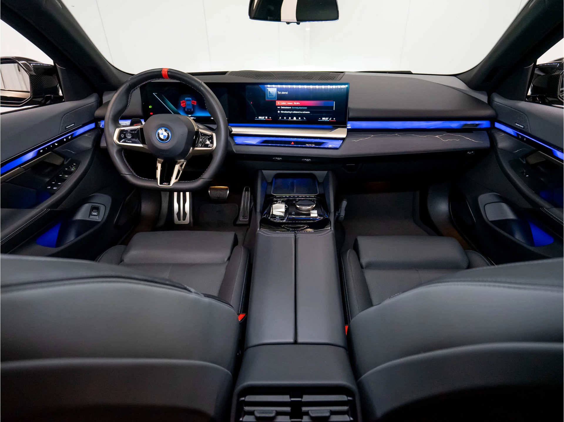 Hoofdafbeelding BMW i5