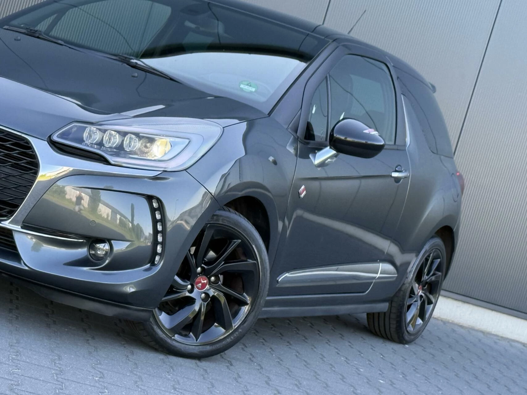 Hoofdafbeelding DS DS 3