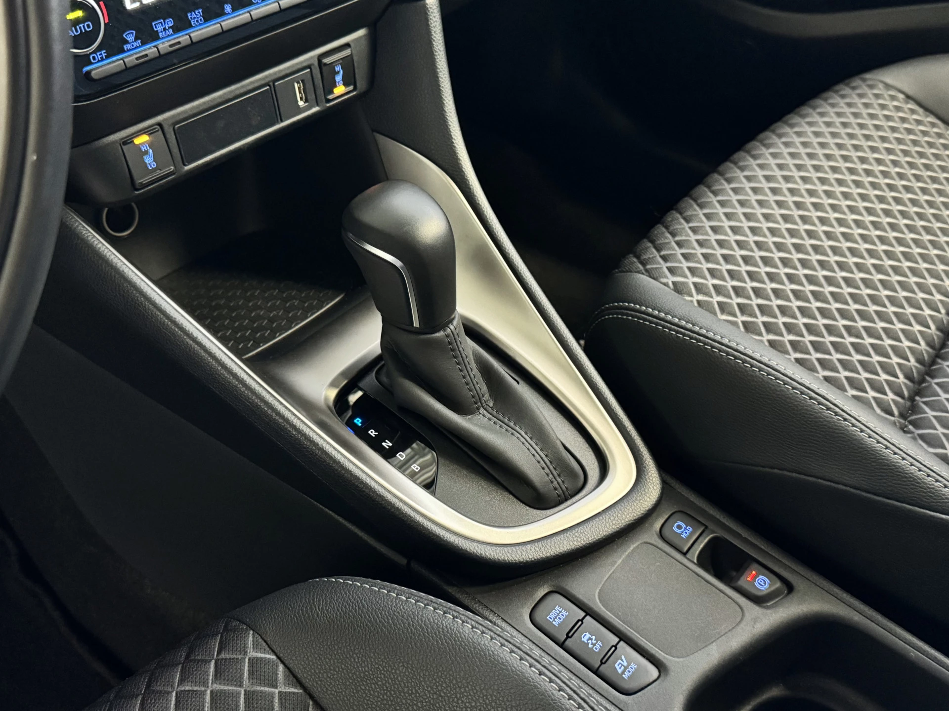 Hoofdafbeelding Mazda 2 Hybrid