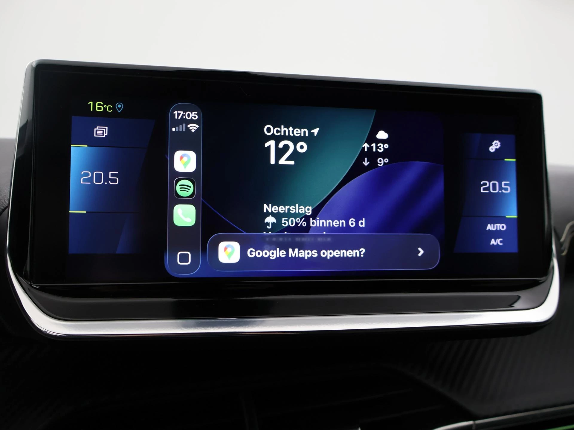 Hoofdafbeelding Peugeot e-2008