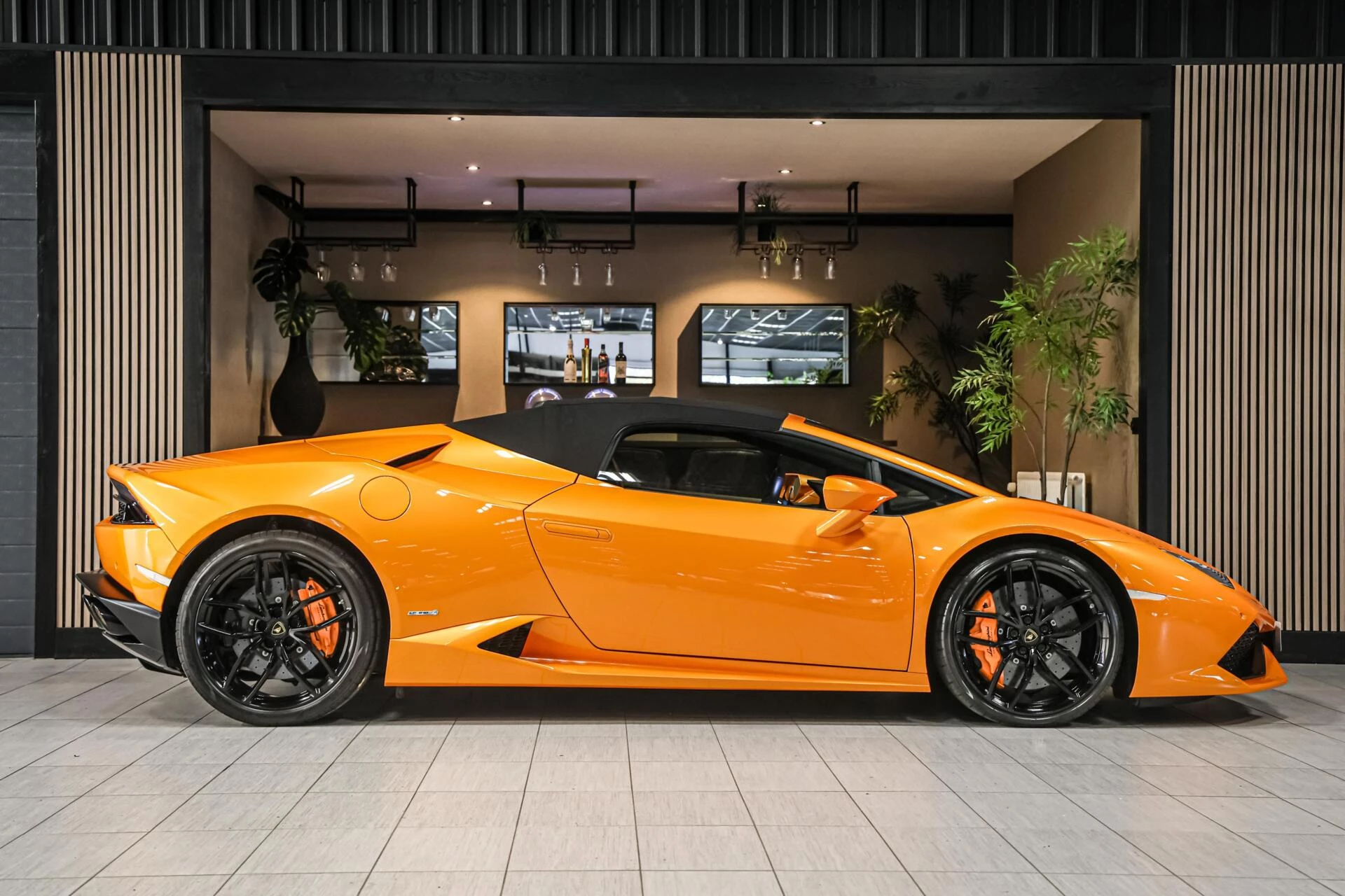 Hoofdafbeelding Lamborghini Huracán