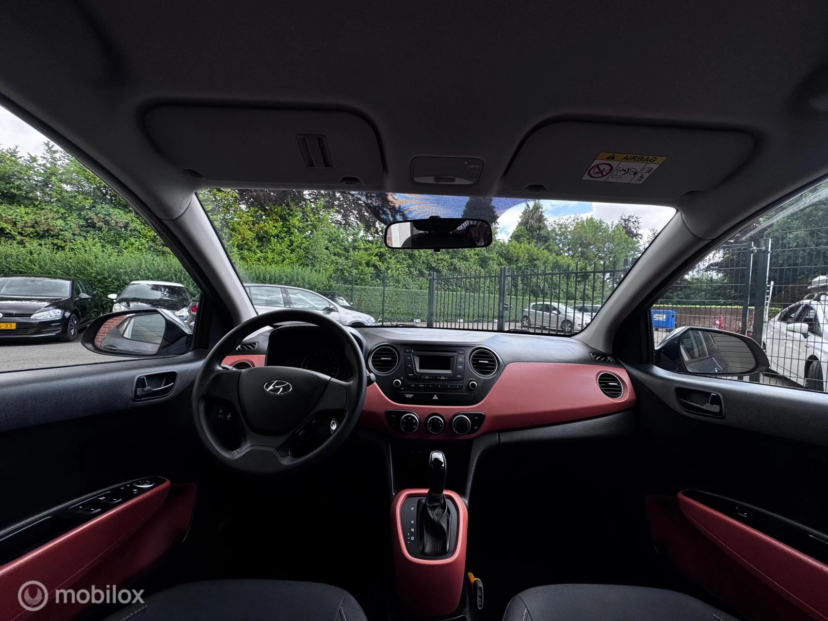 Hoofdafbeelding Hyundai i10