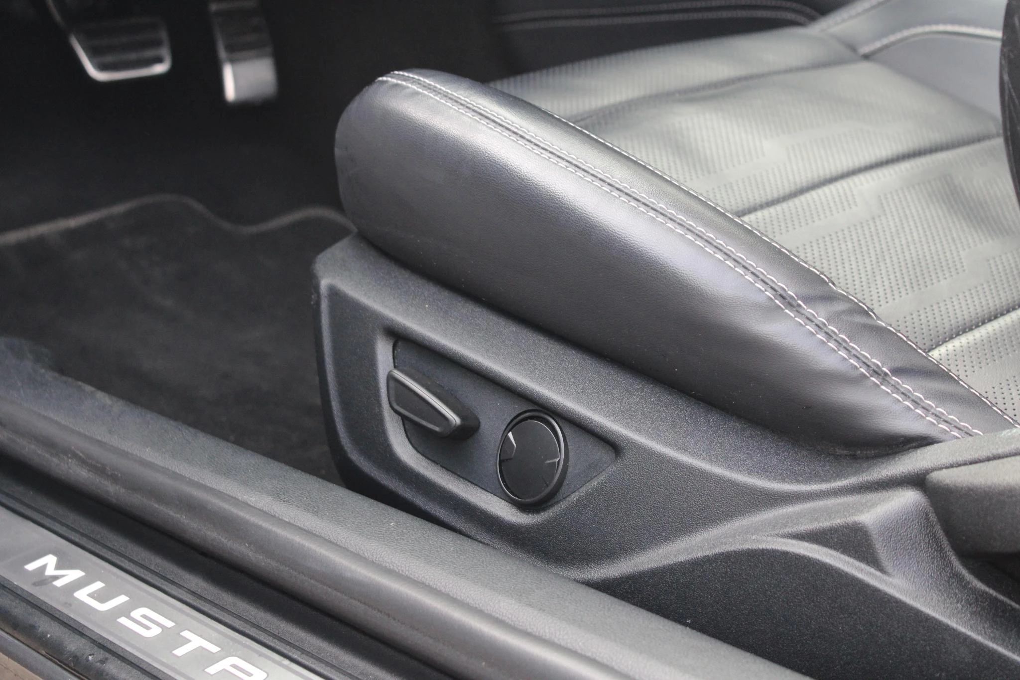 Hoofdafbeelding Ford Mustang