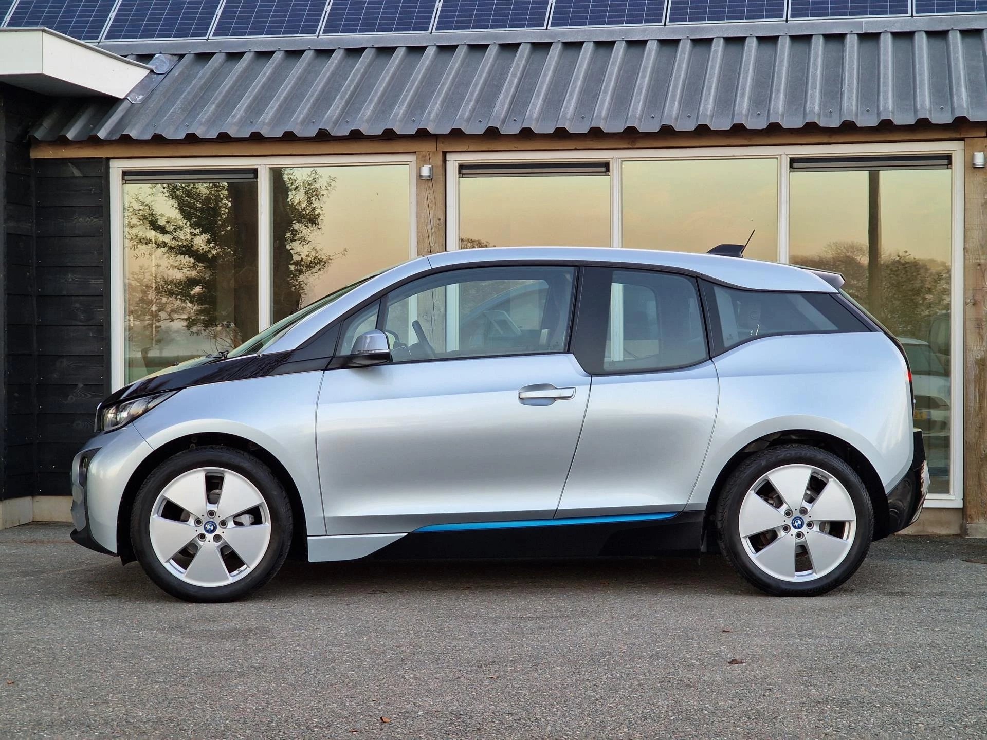 Hoofdafbeelding BMW i3