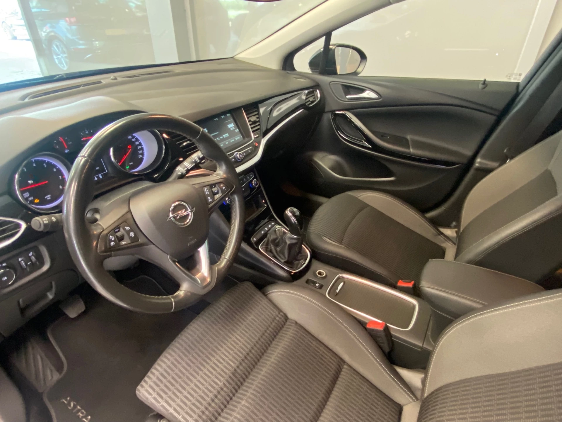 Hoofdafbeelding Opel Astra