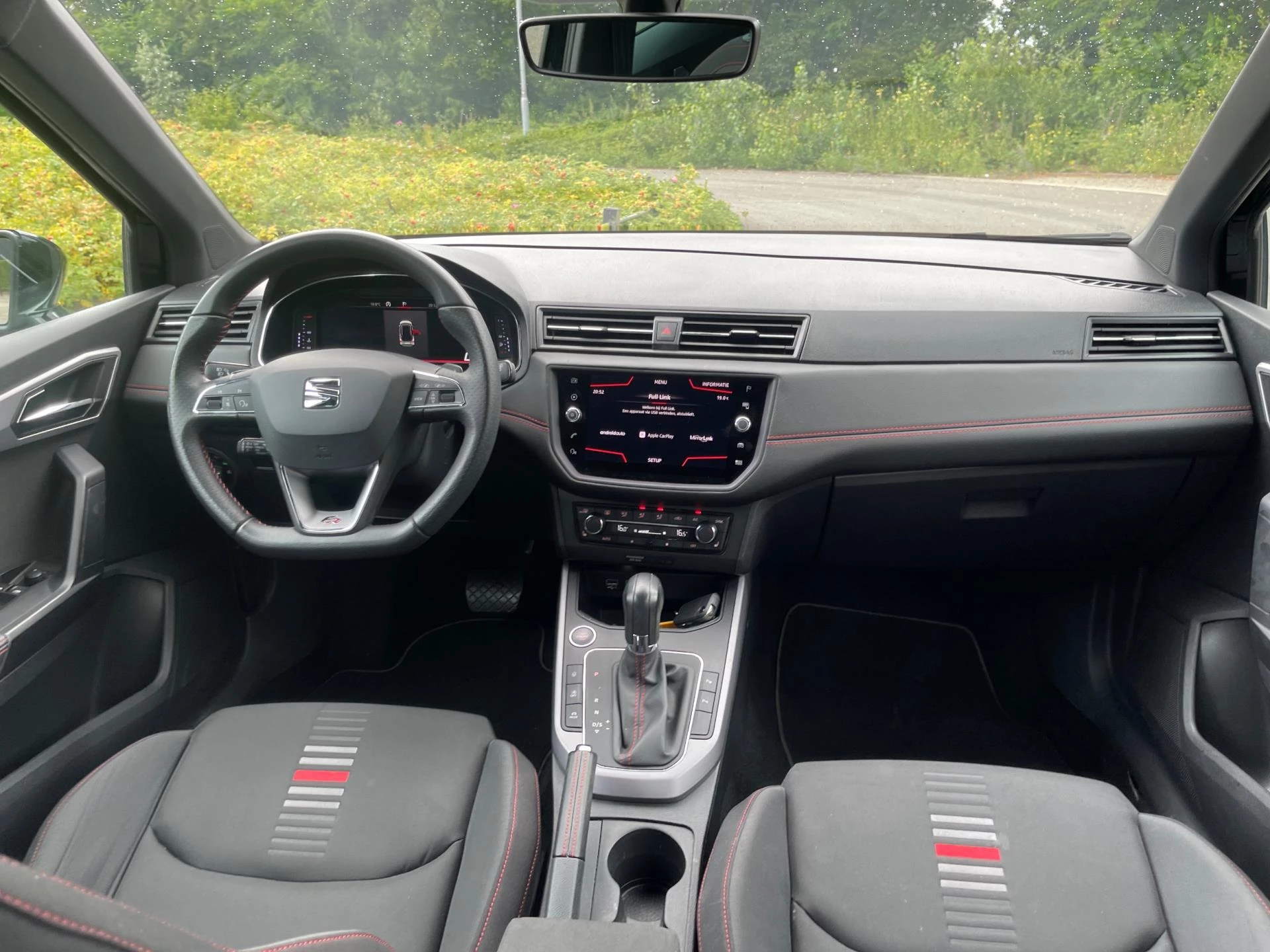 Hoofdafbeelding SEAT Arona