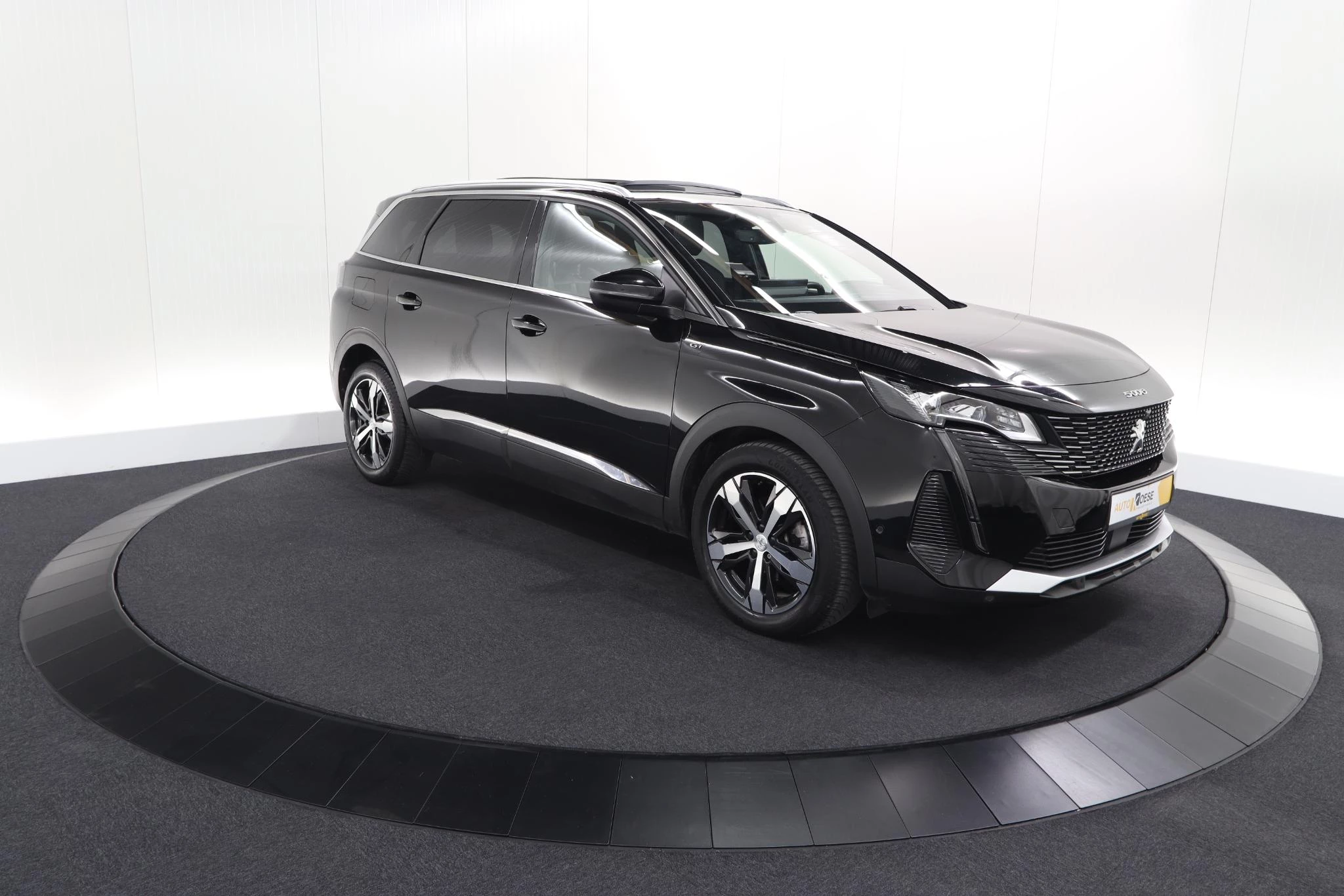 Hoofdafbeelding Peugeot 5008