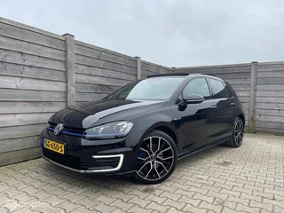 Volkswagen Golf 1.4 TSI GTE Pano-Trekhaak-Navi-Led-