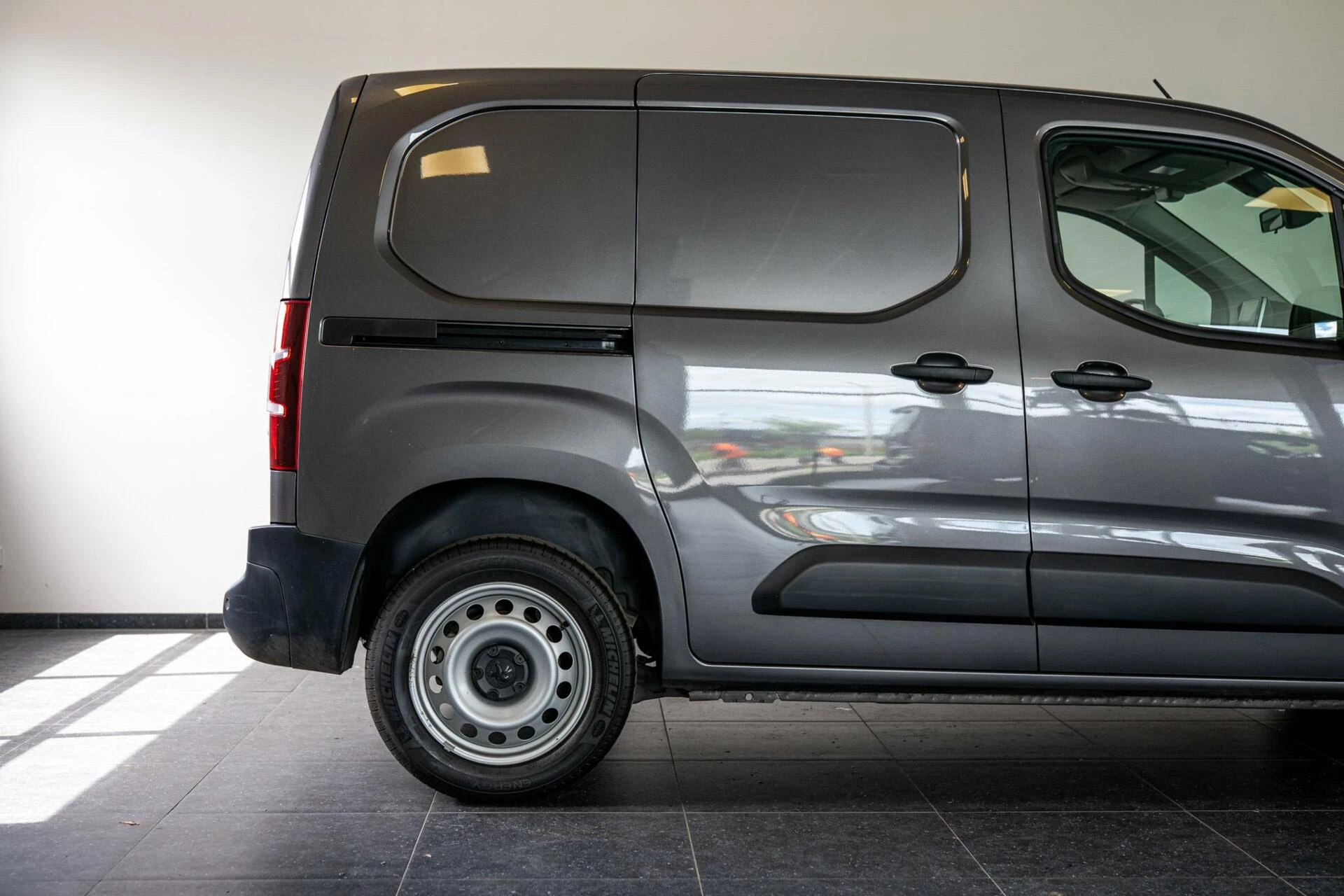 Hoofdafbeelding Peugeot Partner