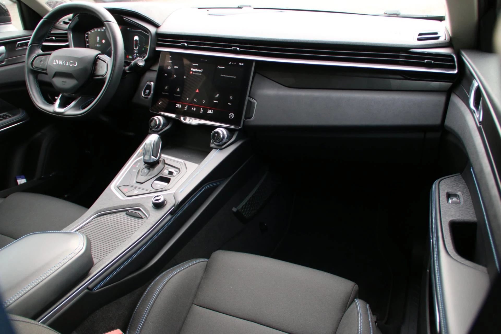 Hoofdafbeelding Lynk & Co 01