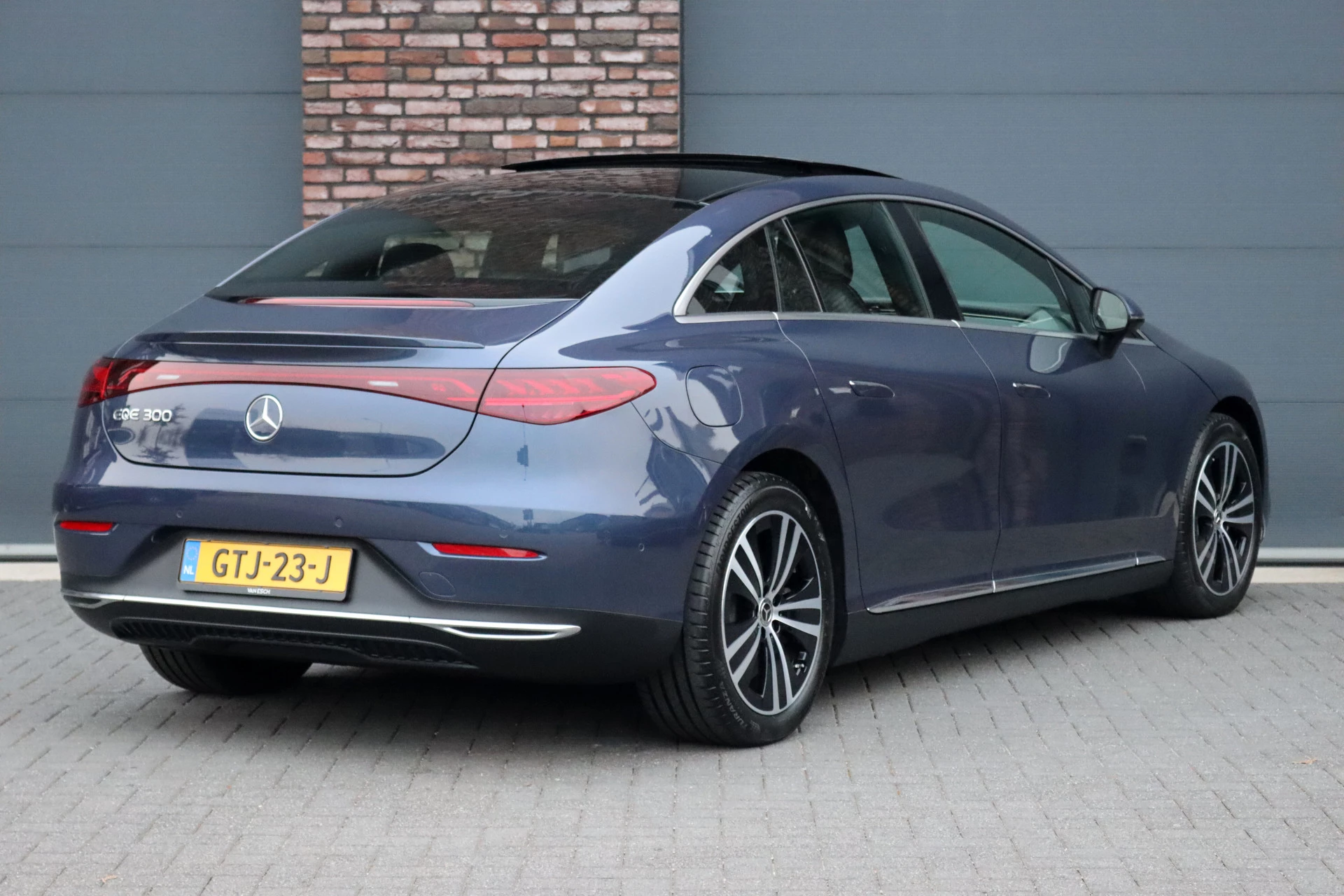 Hoofdafbeelding Mercedes-Benz EQE