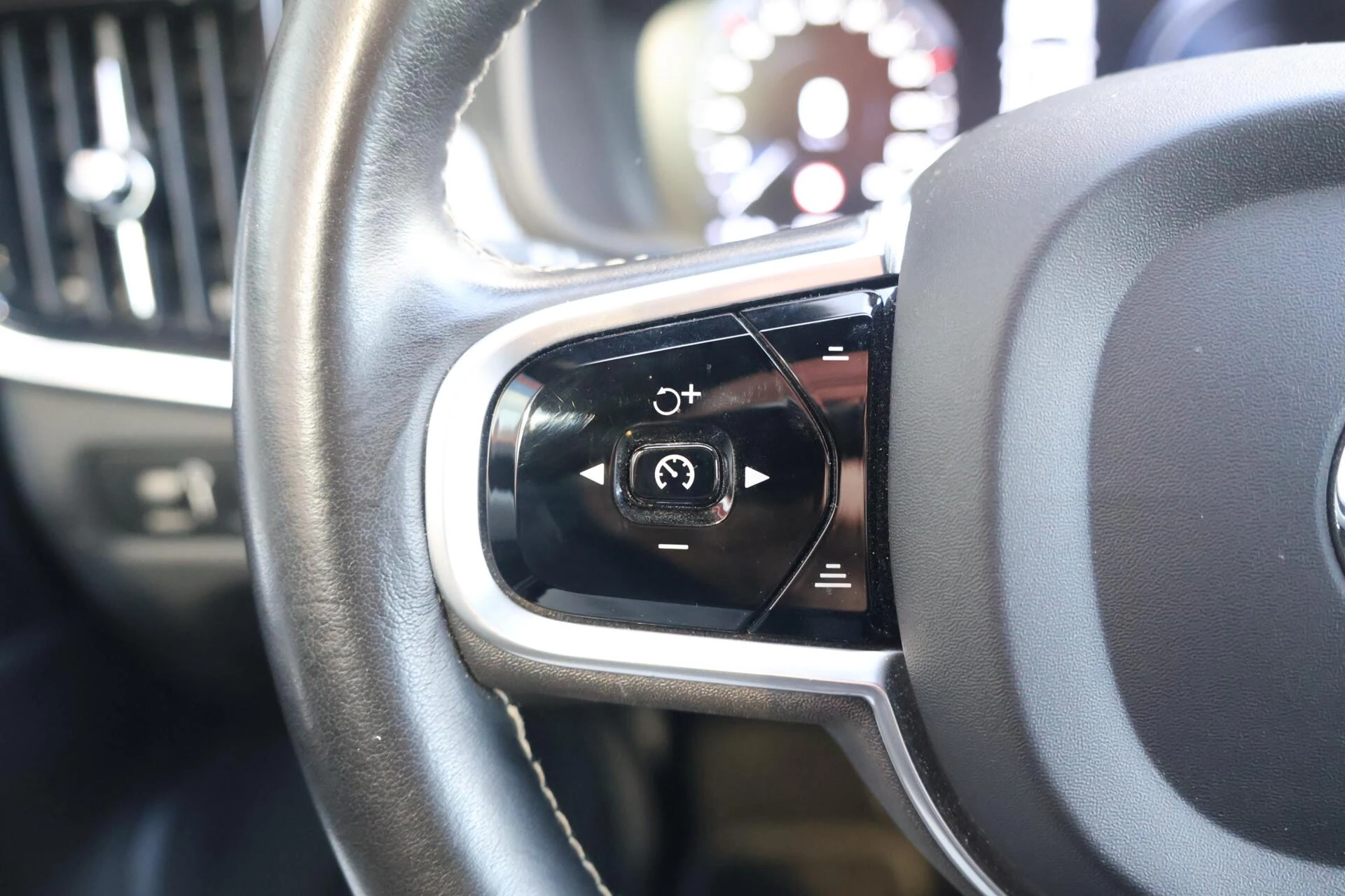 Hoofdafbeelding Volvo V90