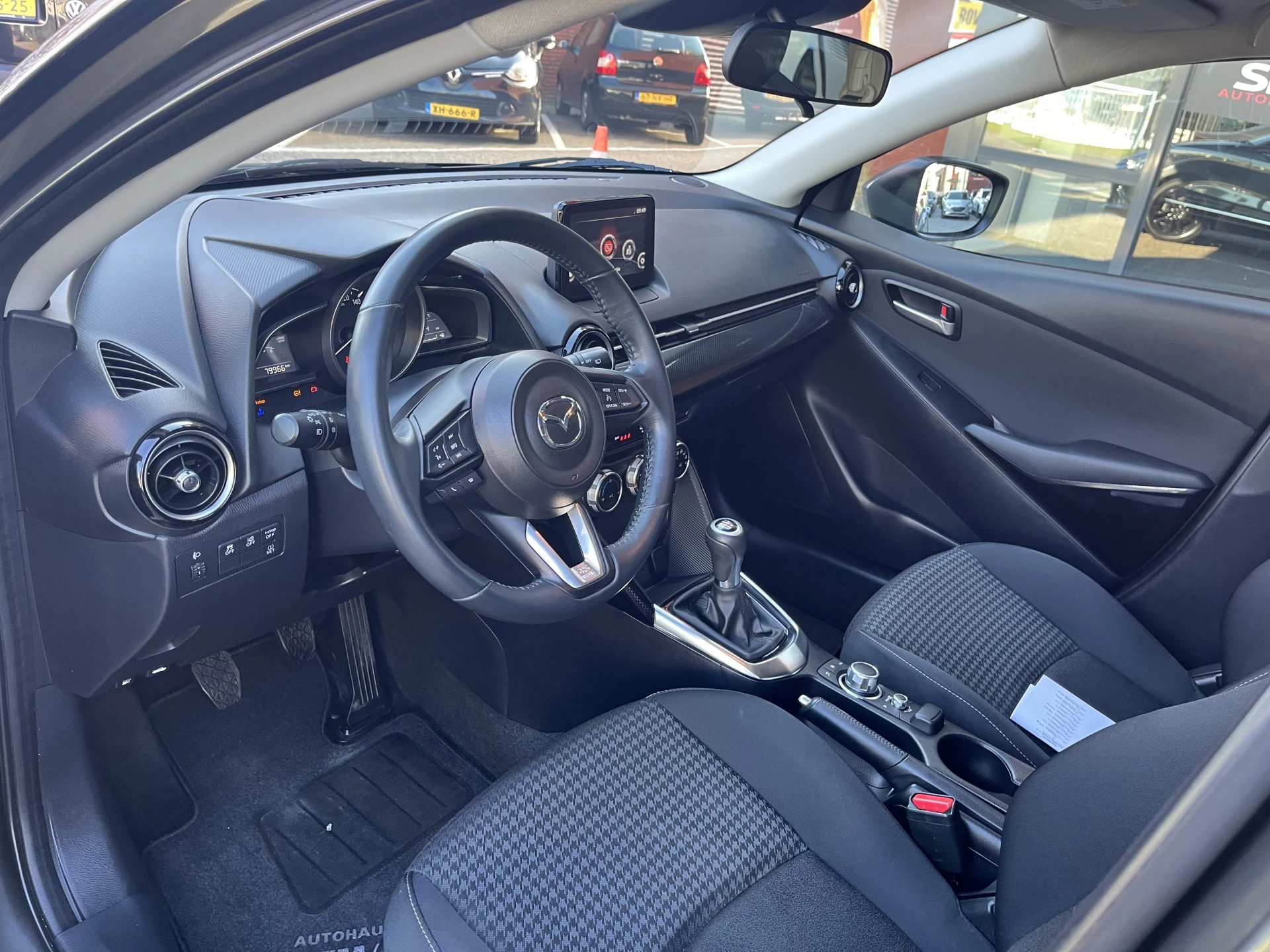 Hoofdafbeelding Mazda 2