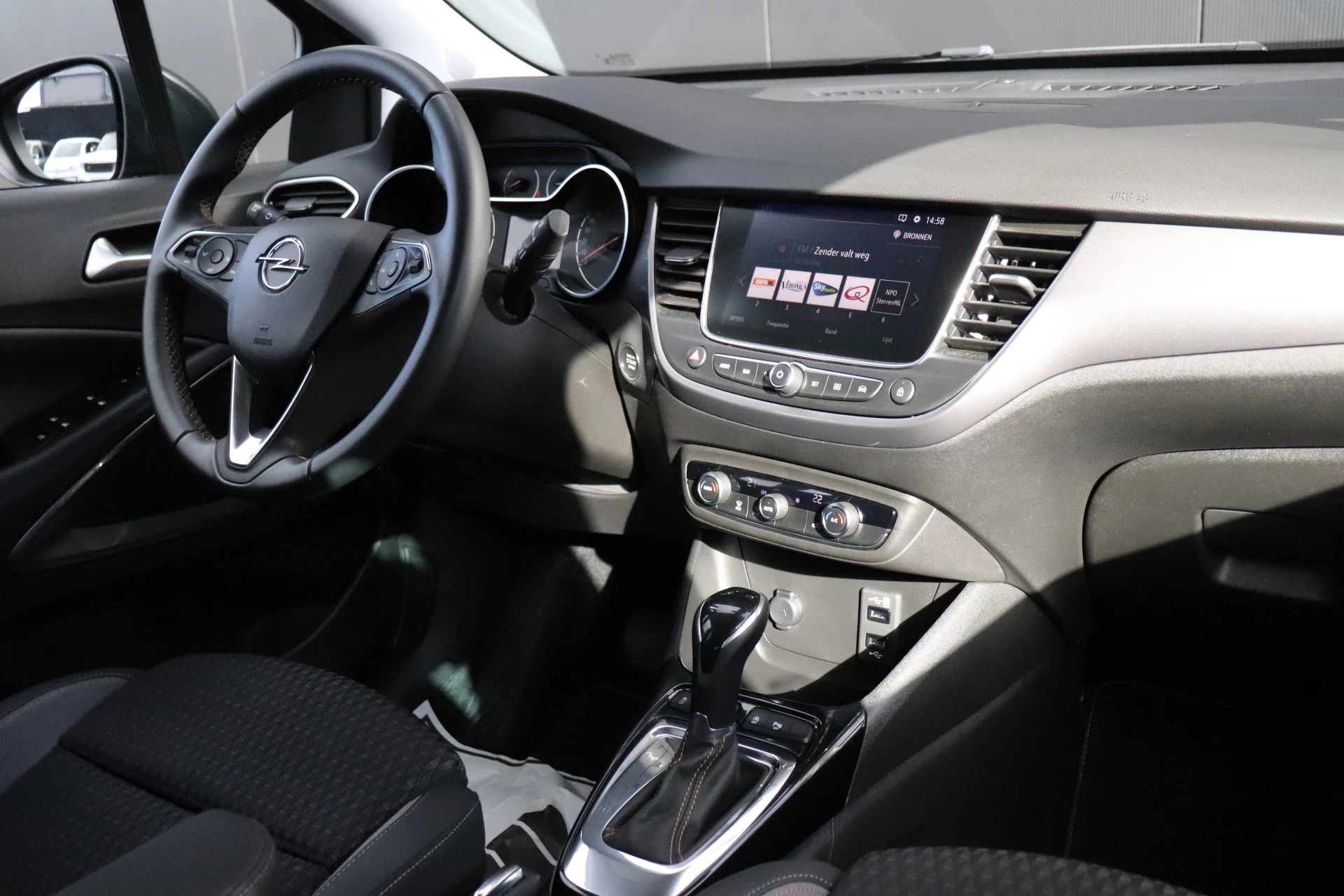 Hoofdafbeelding Opel Crossland X