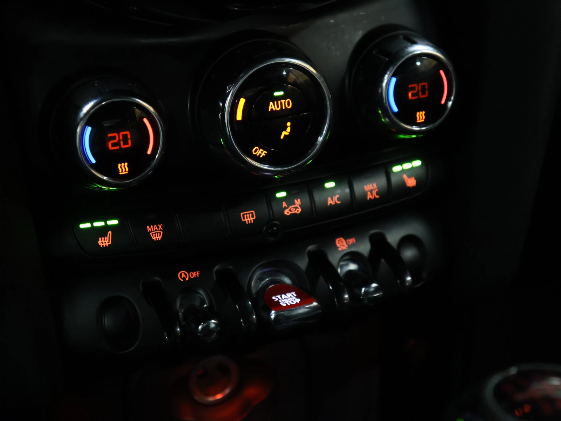 Hoofdafbeelding MINI Cooper Cabrio