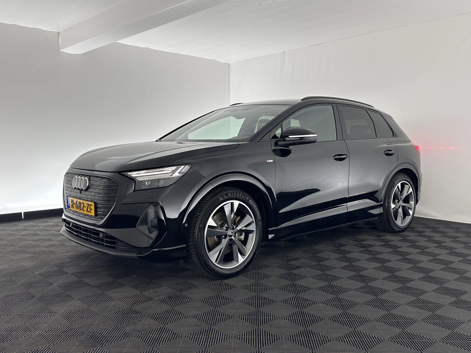 Hoofdafbeelding Audi Q4 e-tron