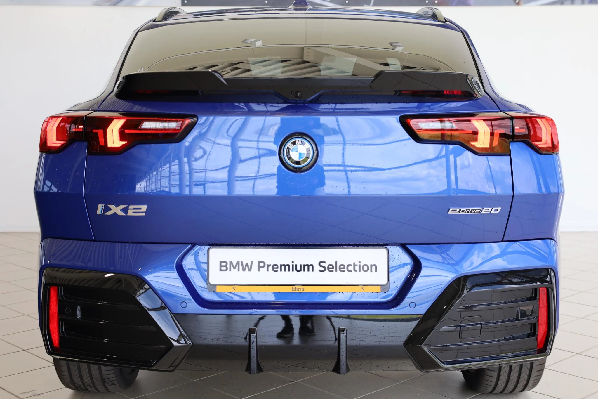 Hoofdafbeelding BMW iX2