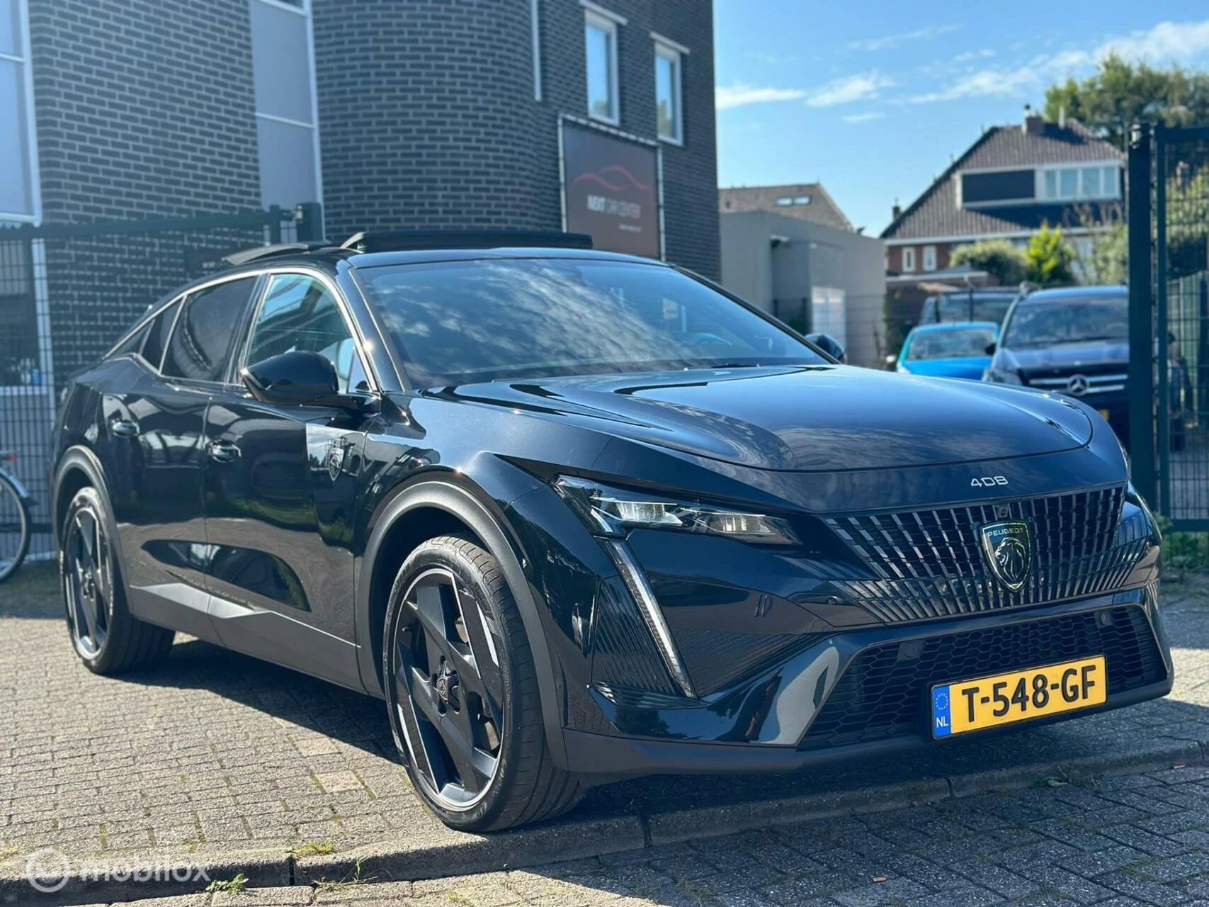 Hoofdafbeelding Peugeot 408