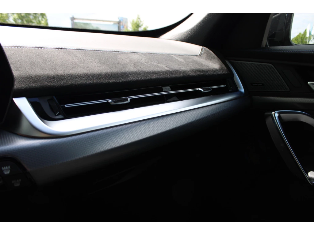 Hoofdafbeelding BMW iX1