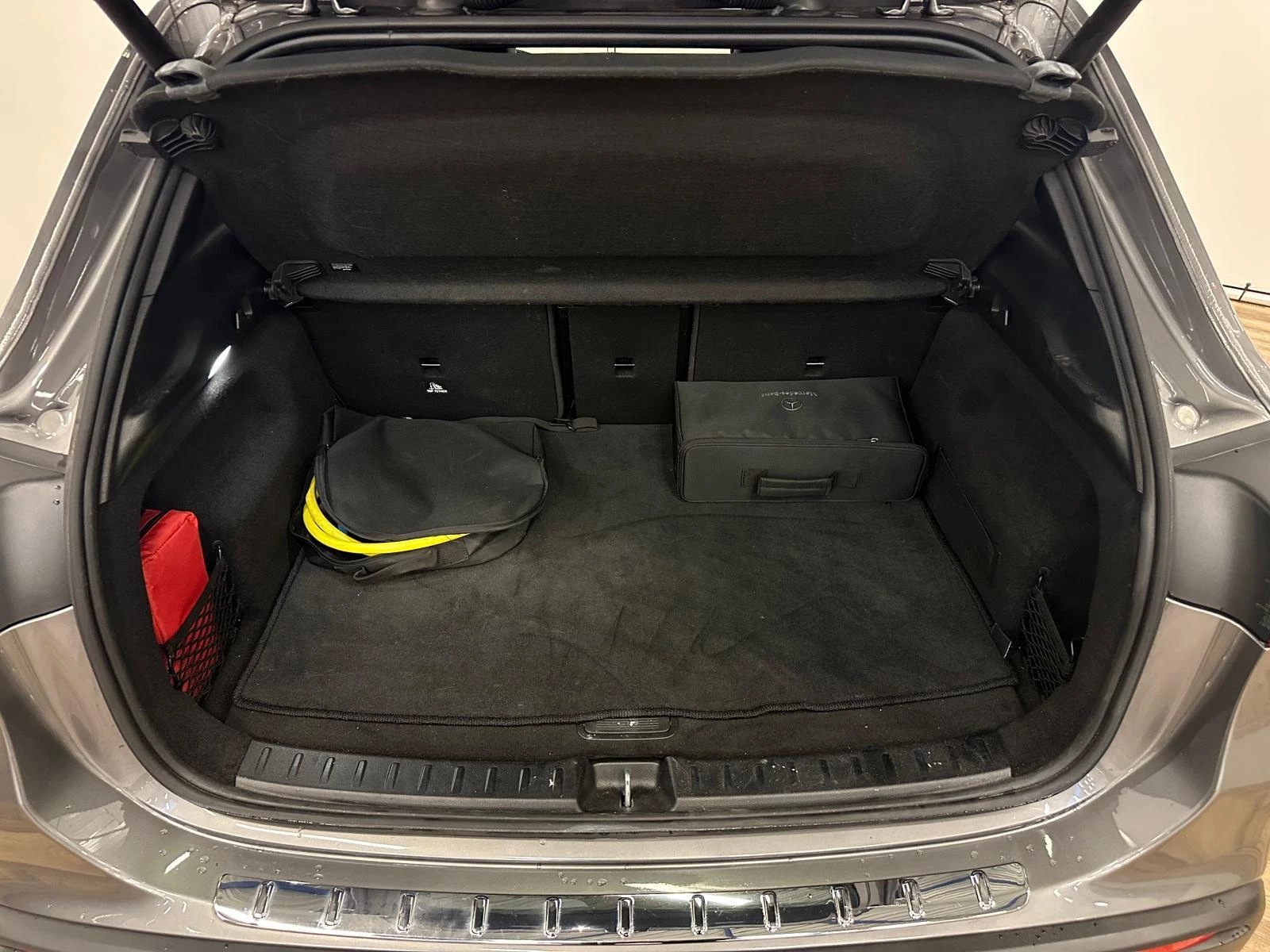 Hoofdafbeelding Mercedes-Benz EQA