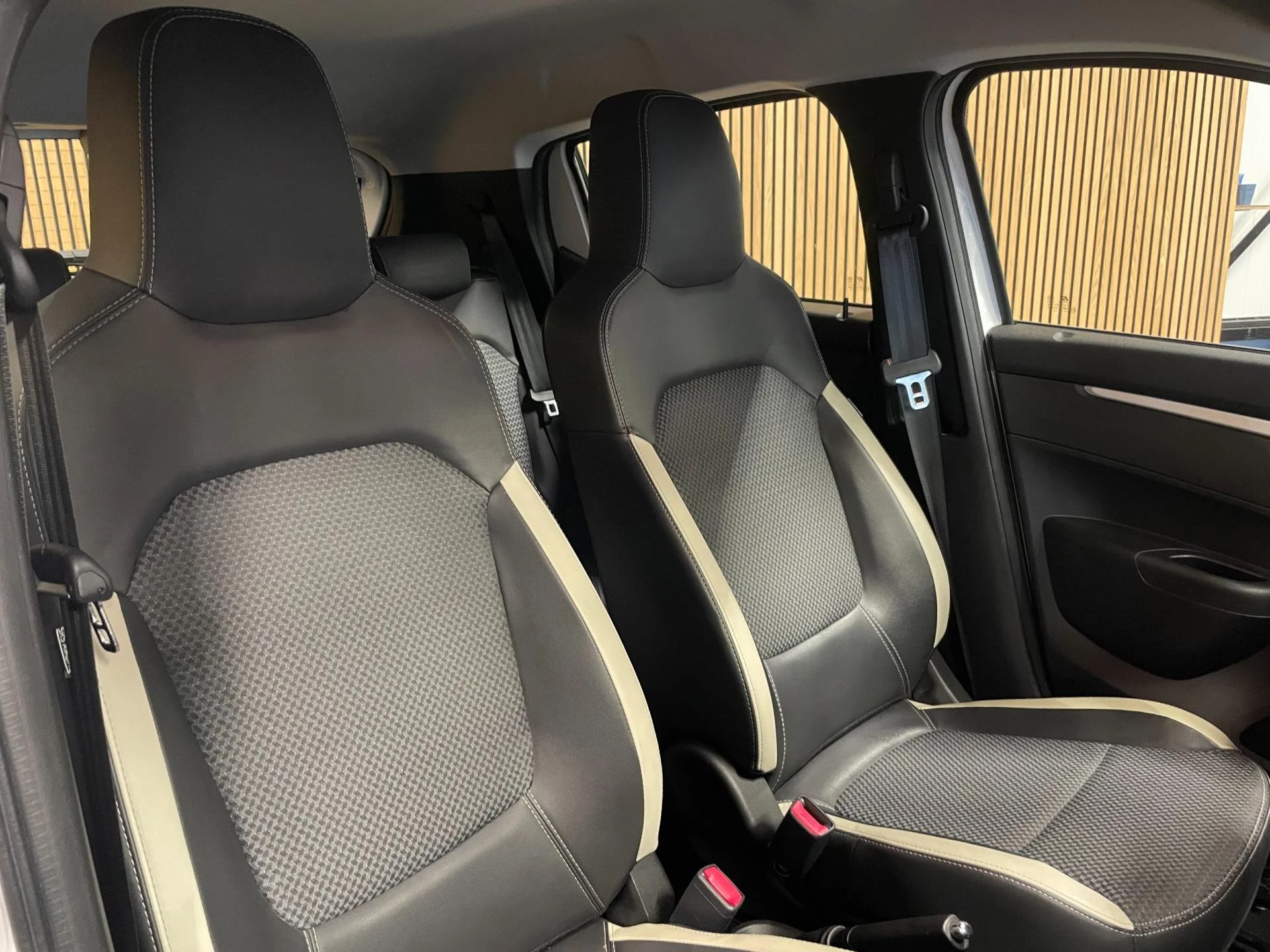 Hoofdafbeelding Dacia Spring