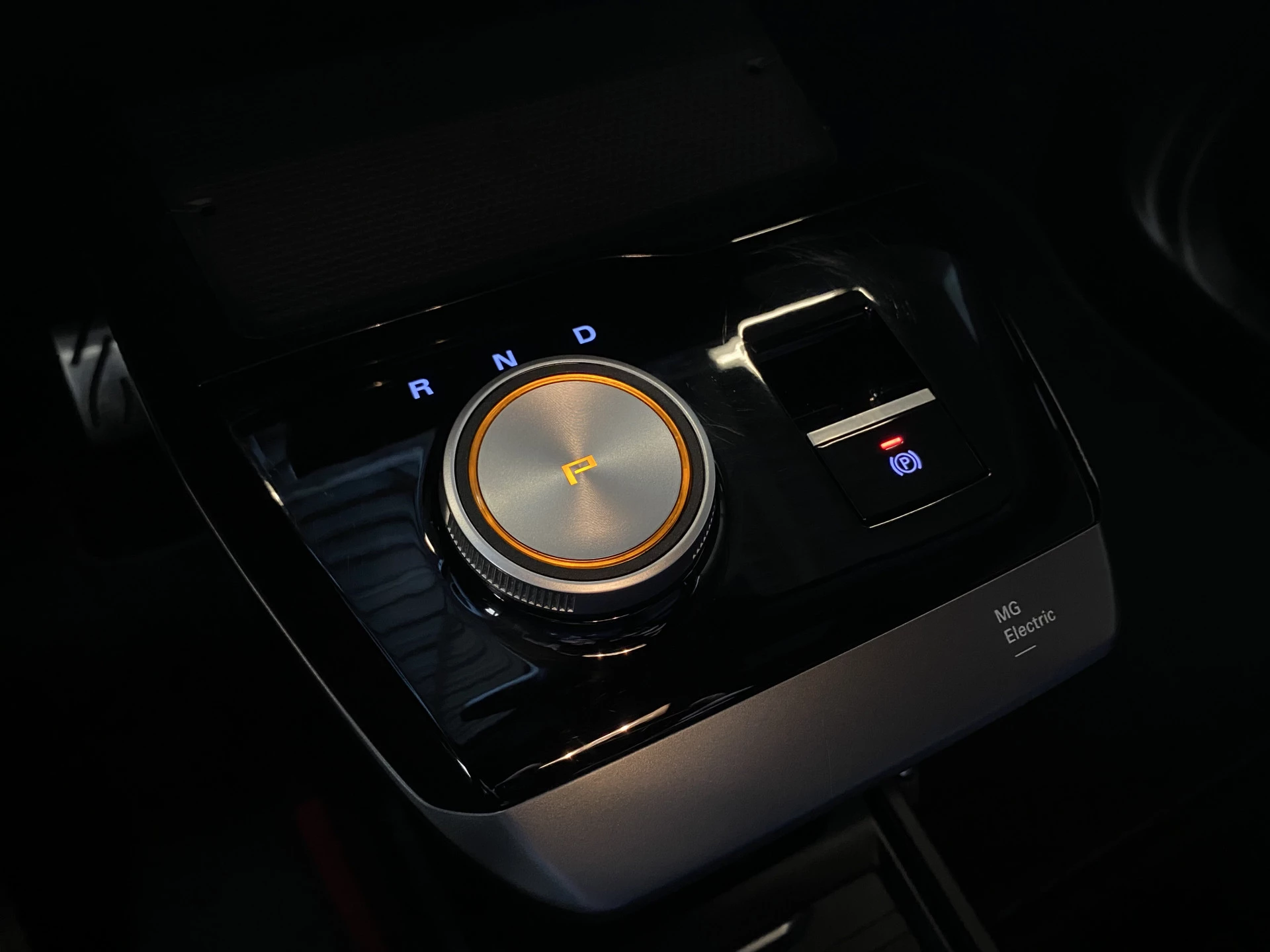 Hoofdafbeelding MG MG4