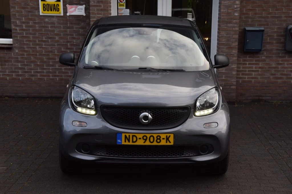 Hoofdafbeelding Smart Forfour